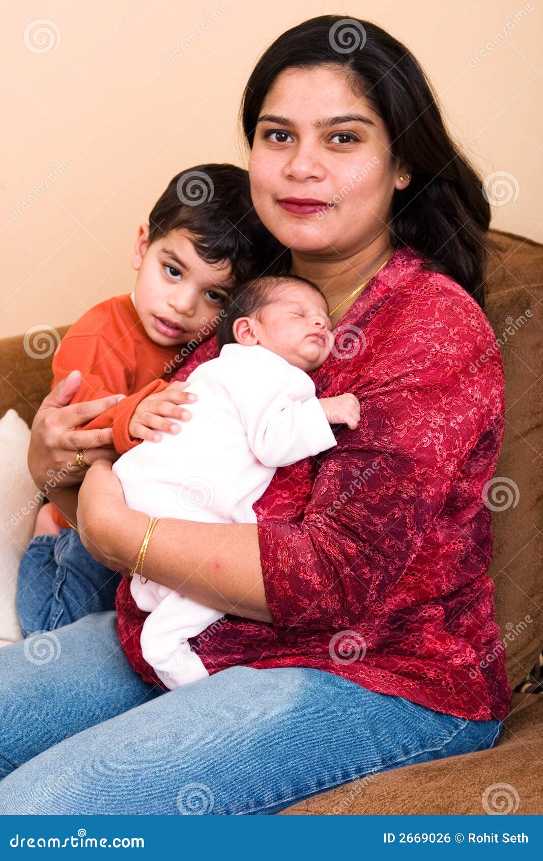 1,012 Mother Daughter Hair Indian Images, Stock Photos, 3D objects, &  Vectors | Shutterstock