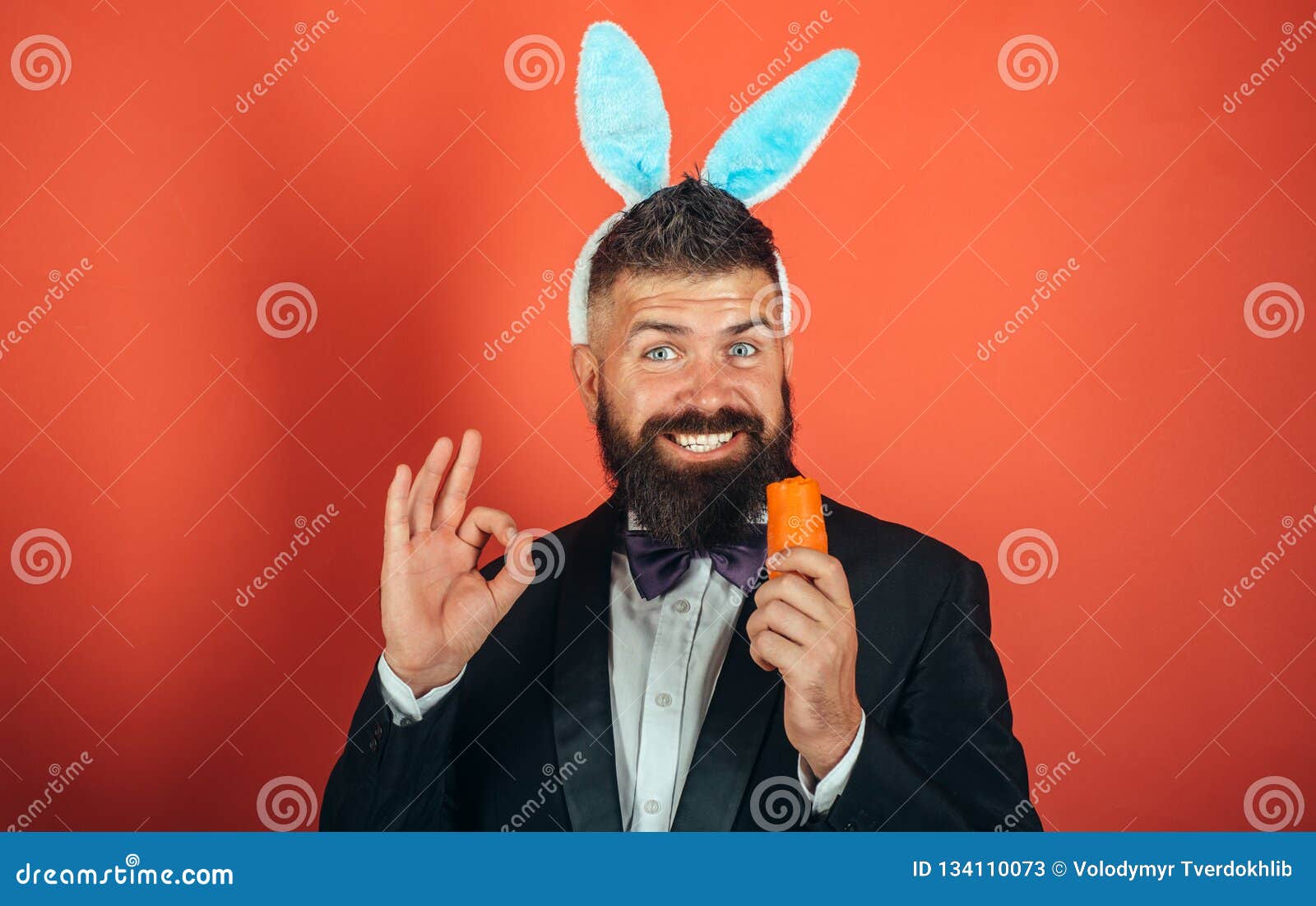 Easter Copy Space. Easter Man with Carrot. Happy Spring Holiday and
