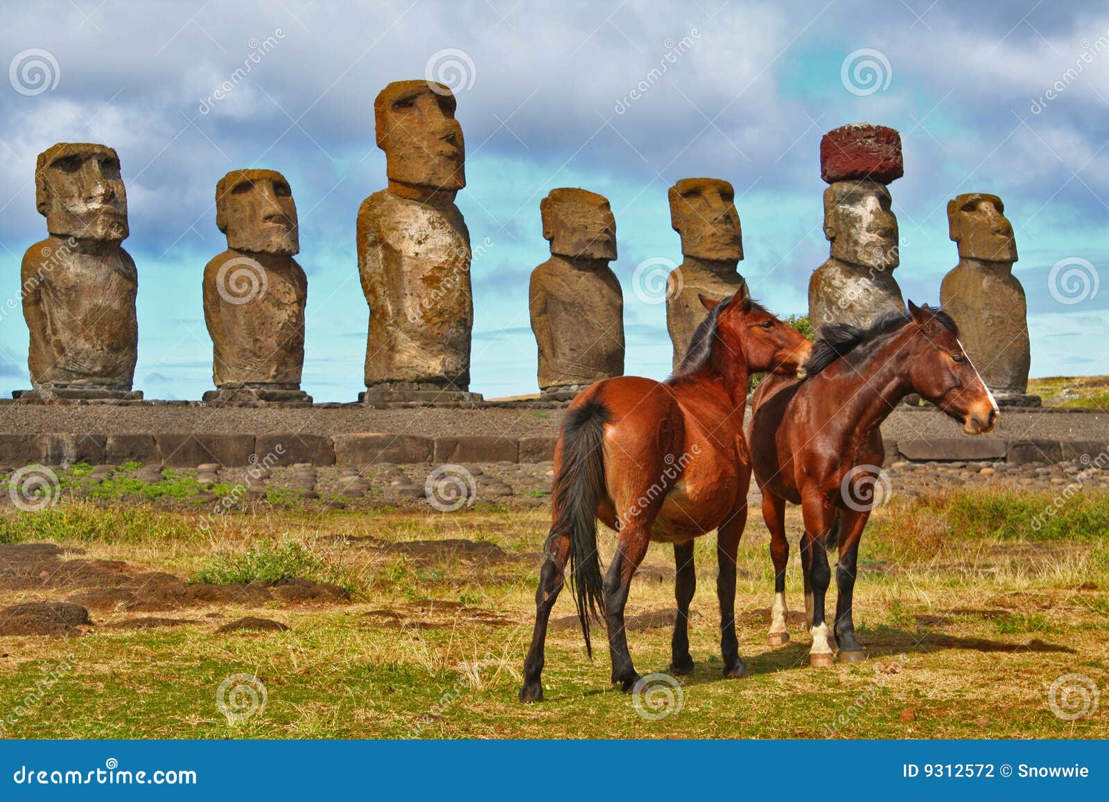 easter island horses