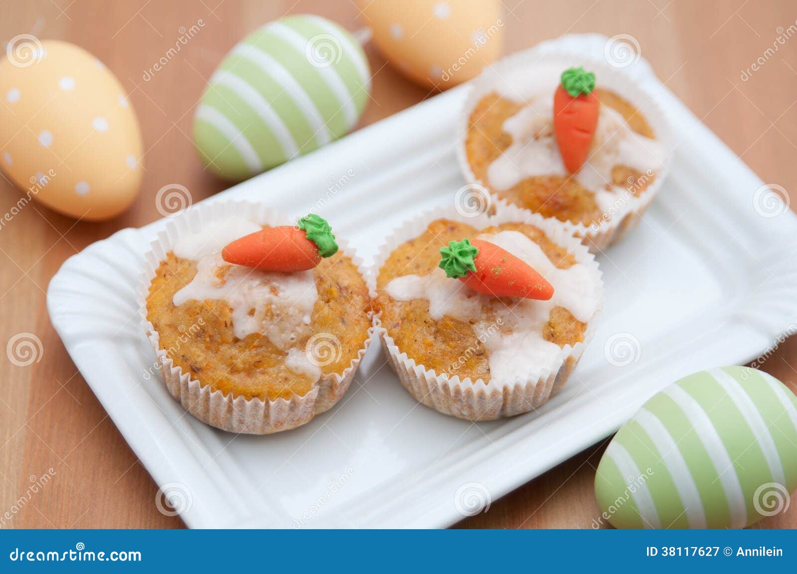 Easter Muffins stock image. Image of food, decoration 38117627