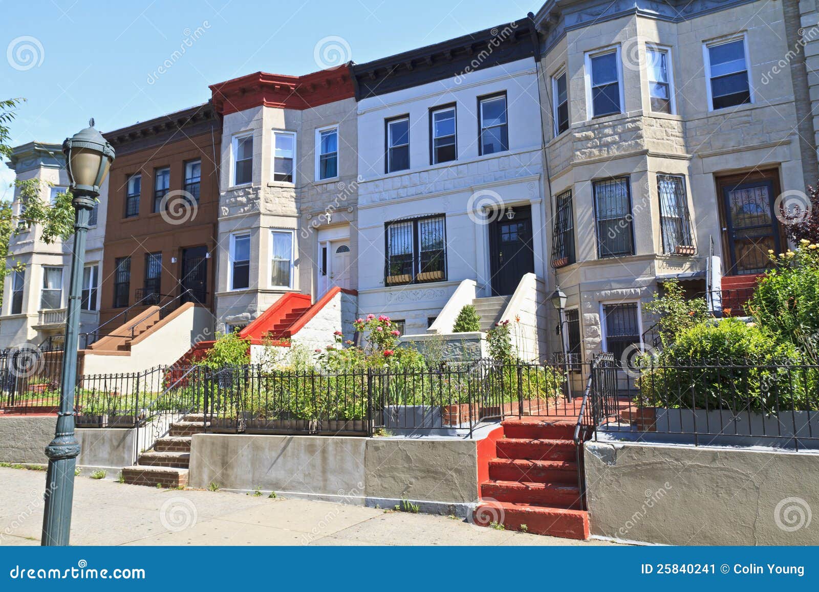 Eastern Parkway Row Houses stock image. Image of architecture 25840241