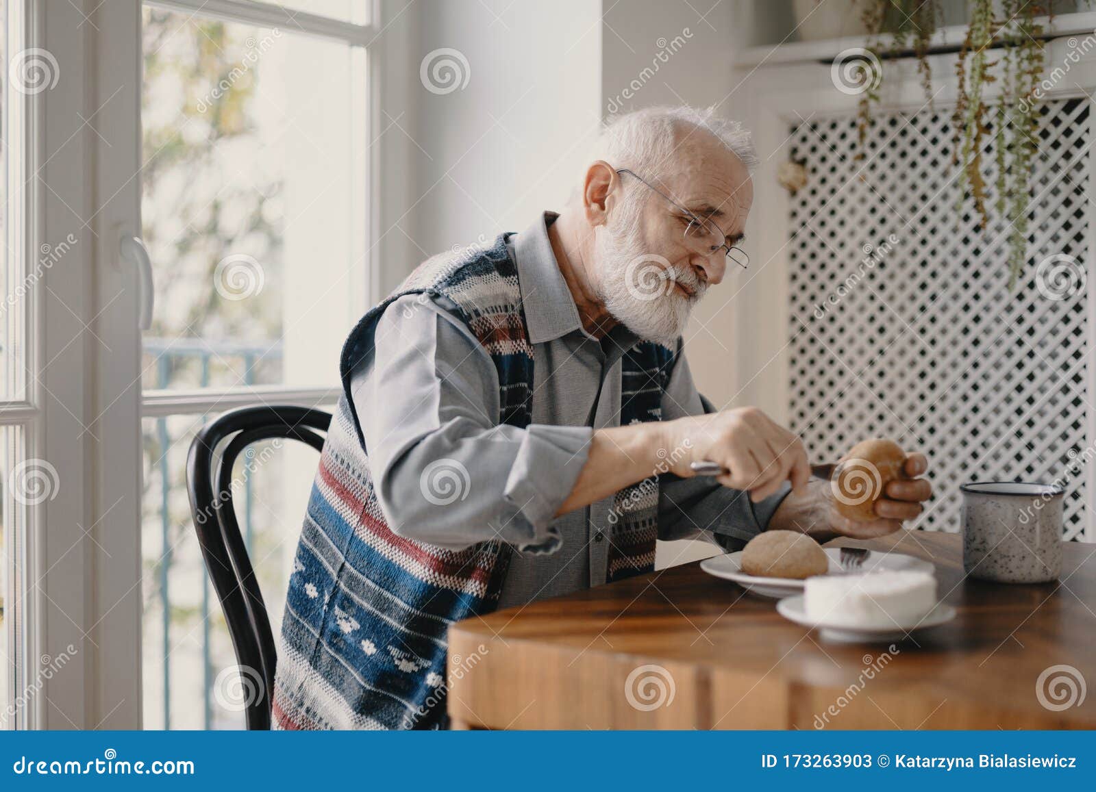 Eating breakfast alone stock image. Image of family 173263903