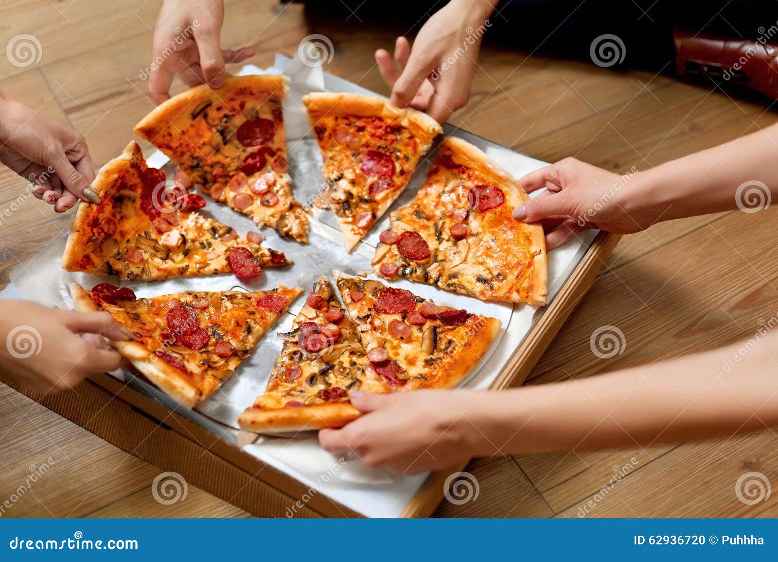 Eating Pizza. Group Of Friends Sharing Pizza Together. People Hands Taking  Slices Of Pepperoni Pizza. Fast Food, Friendship, Leisure, Lifestyle. Stock  Photo