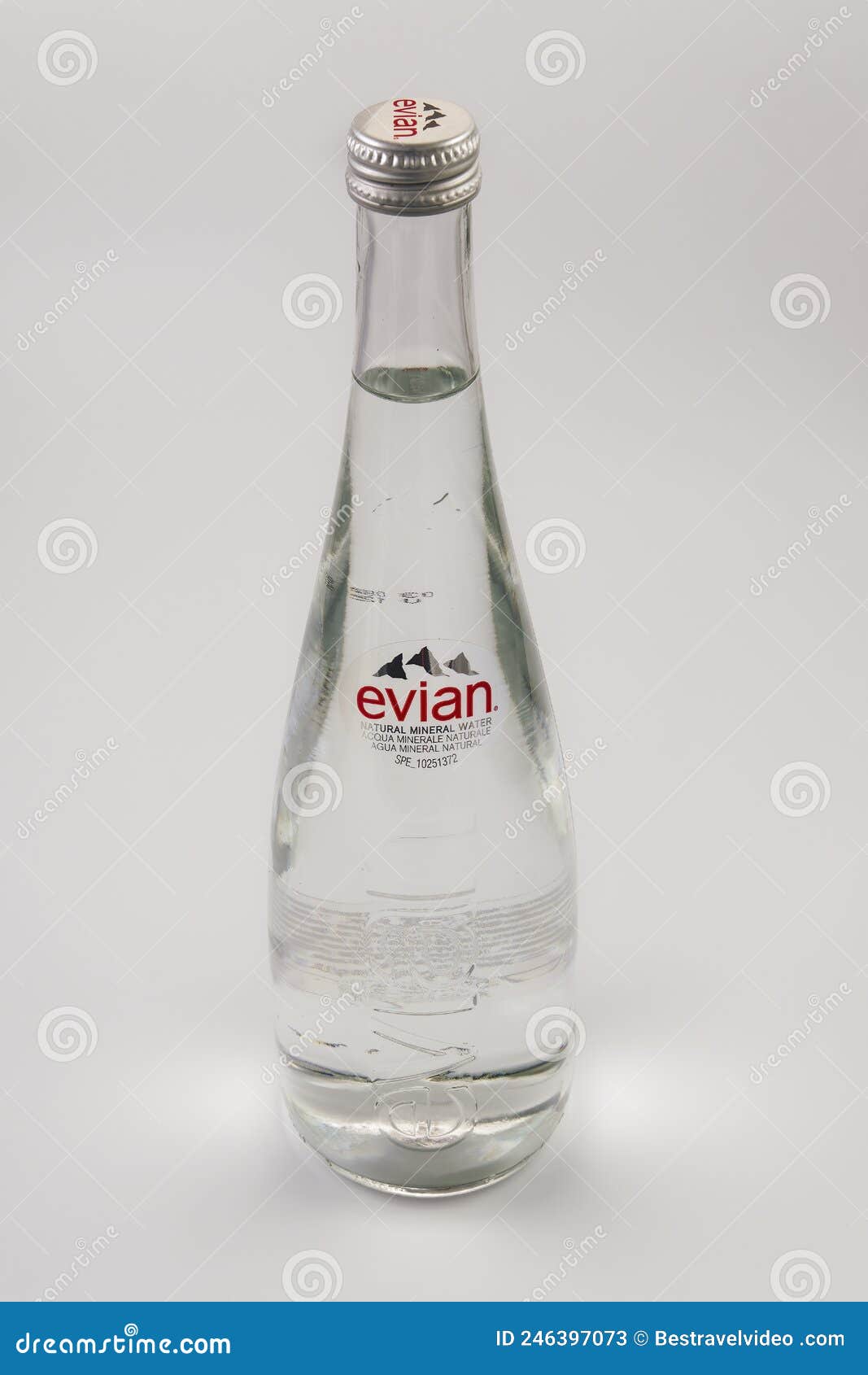 Bouteille d'eau 750 ml - Eau Minérale Naturelle - Evian