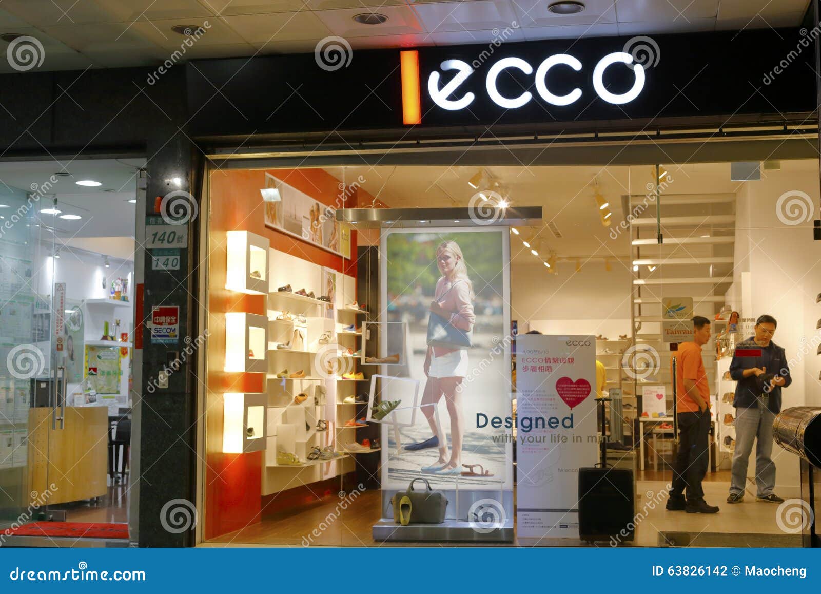 ecco retail store