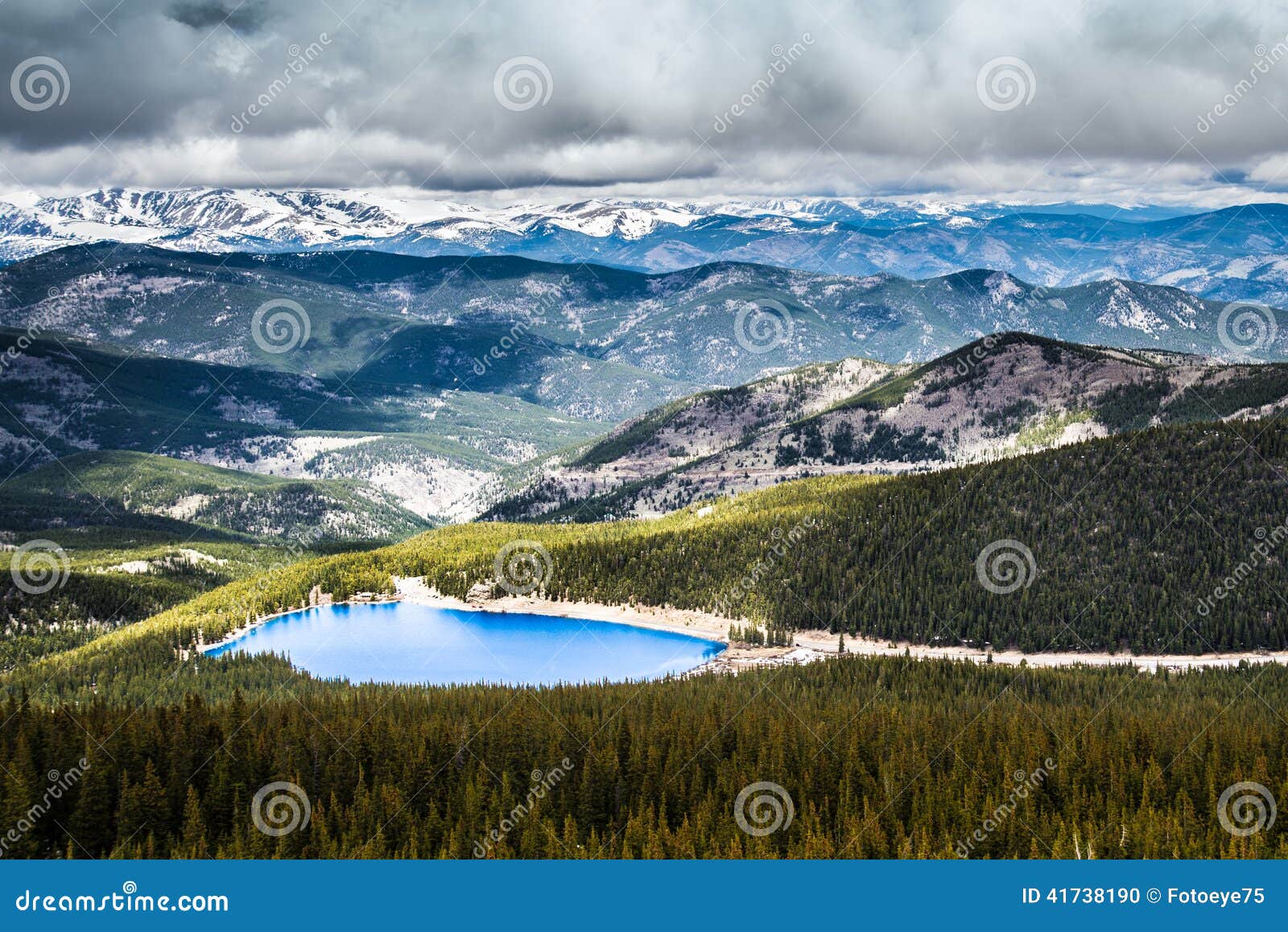 Echo Lake Op MT Evans Colorado Stock Foto Image of blauw, schemer 41738190