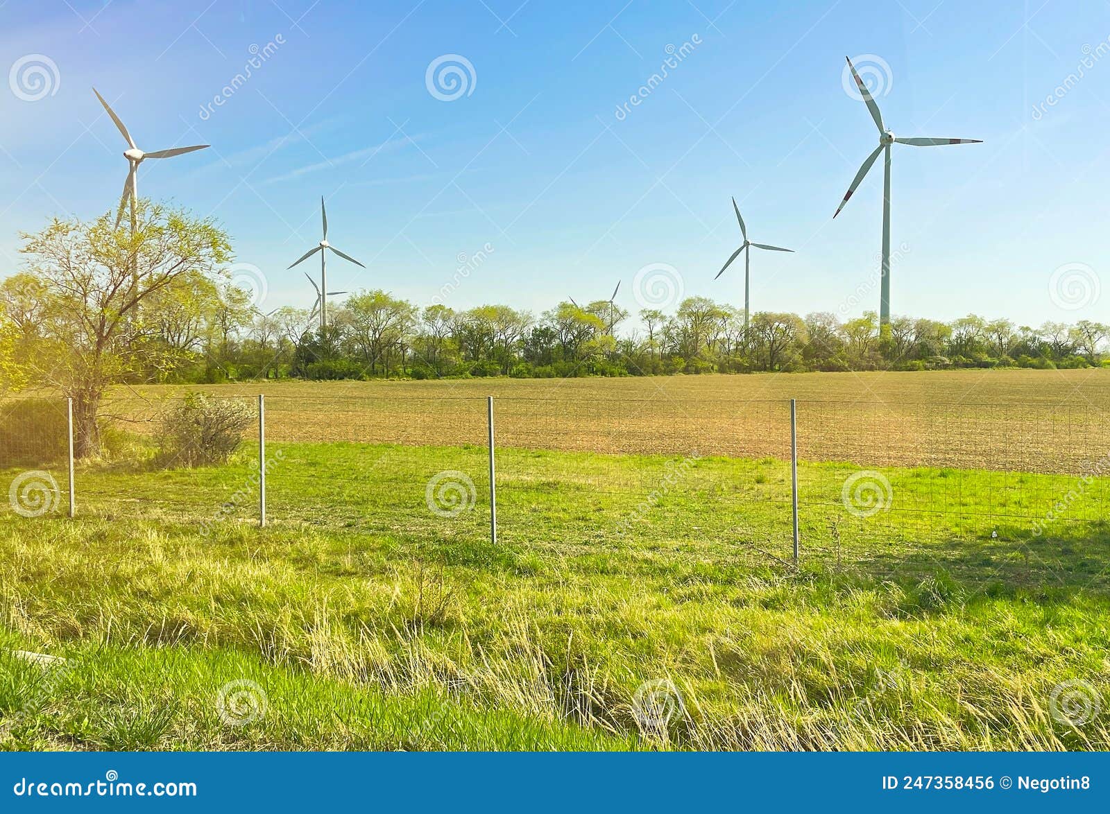 Eco Friendly Wind Turbines Device that Converts the Energy of