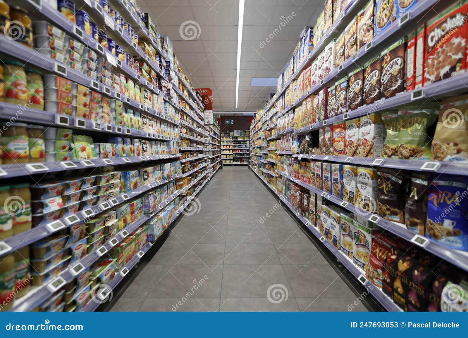 Five ways supermarkets get inside your head - Which? News