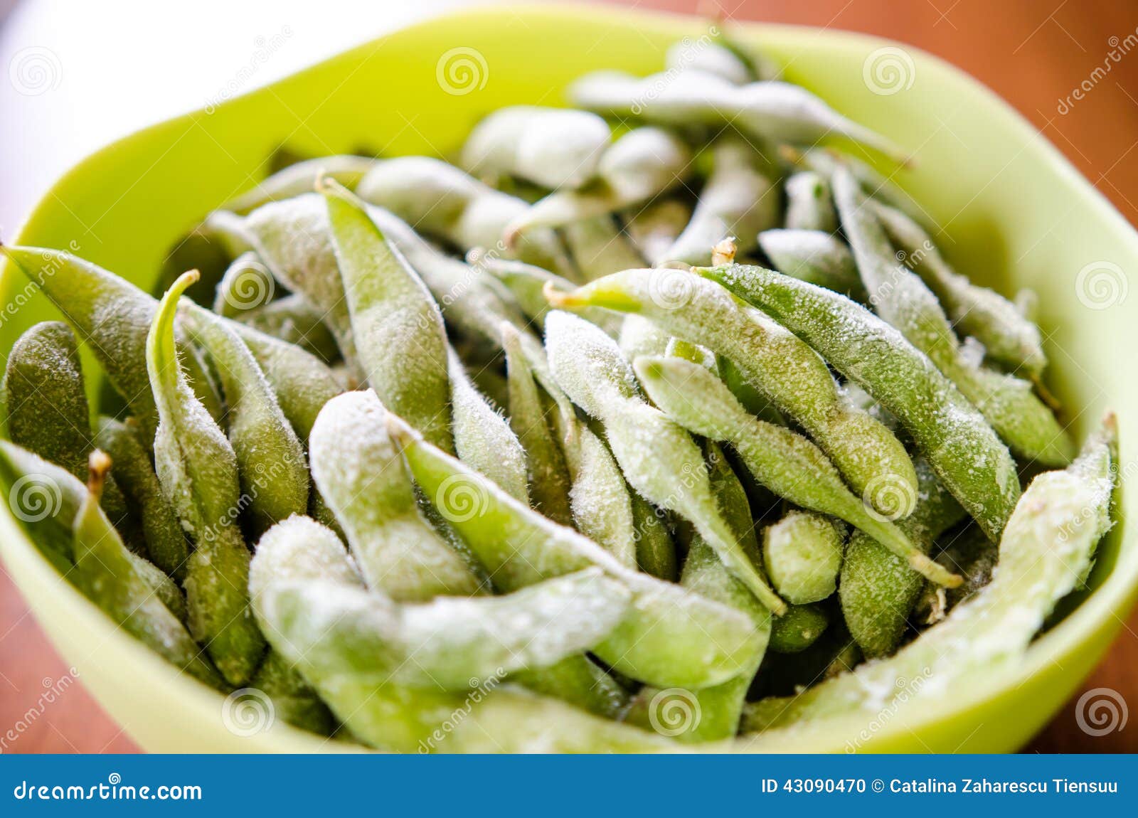 Edamame congelado foto de stock. Imagem de fresco, prato 43090470