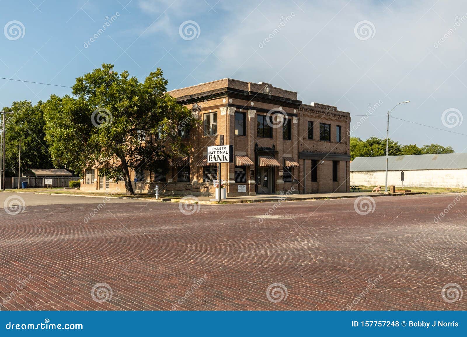 Edificio Del Antiguo Banco En Granger Texas Foto de archivo Imagen de