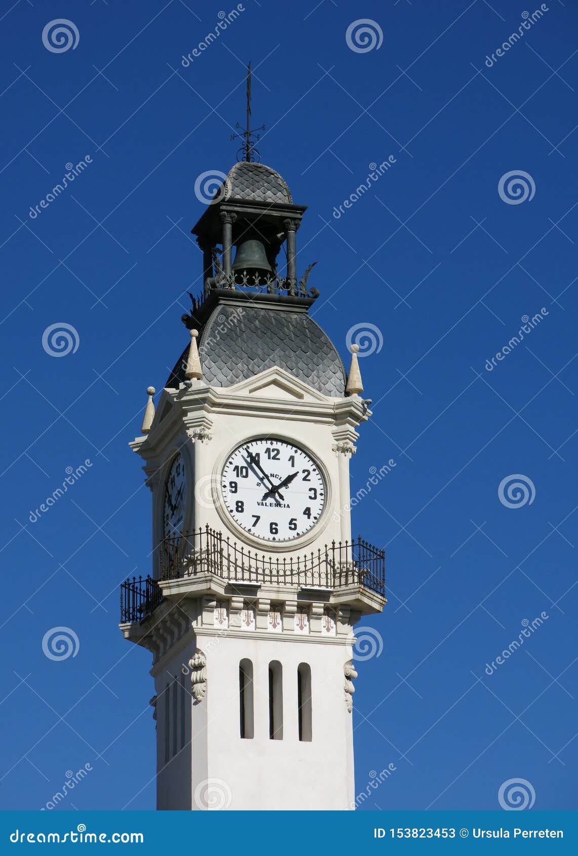 edificio del reloj. clock tower at the harbour of valencia