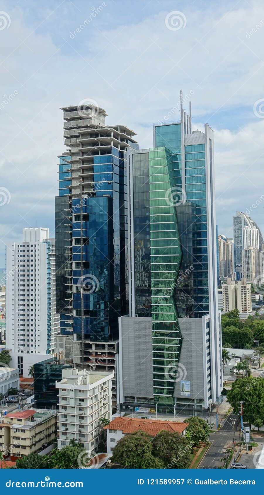 Edificios Modernos En Ciudad De Panamá, Panamá Fotografía editorial