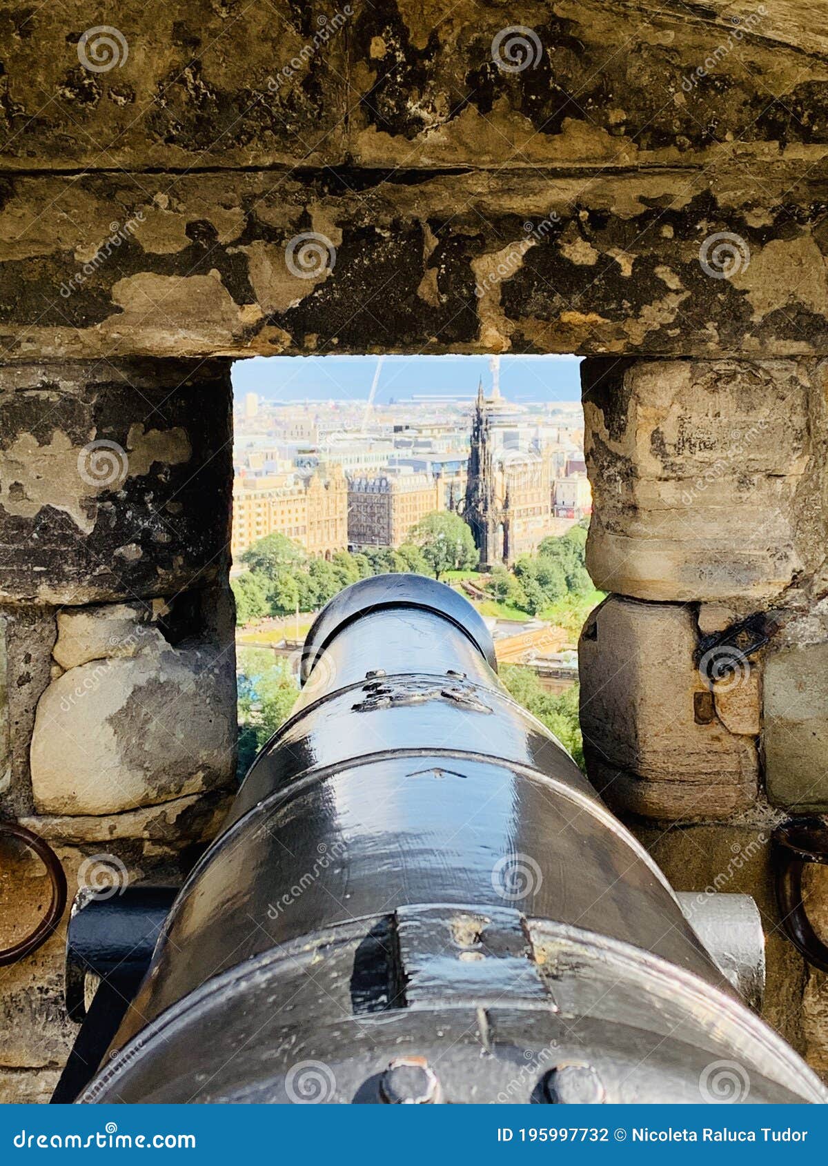 cannons of the edinburgh castle a historic fortress which dominates the skyline of the capital city of scotland, from its position