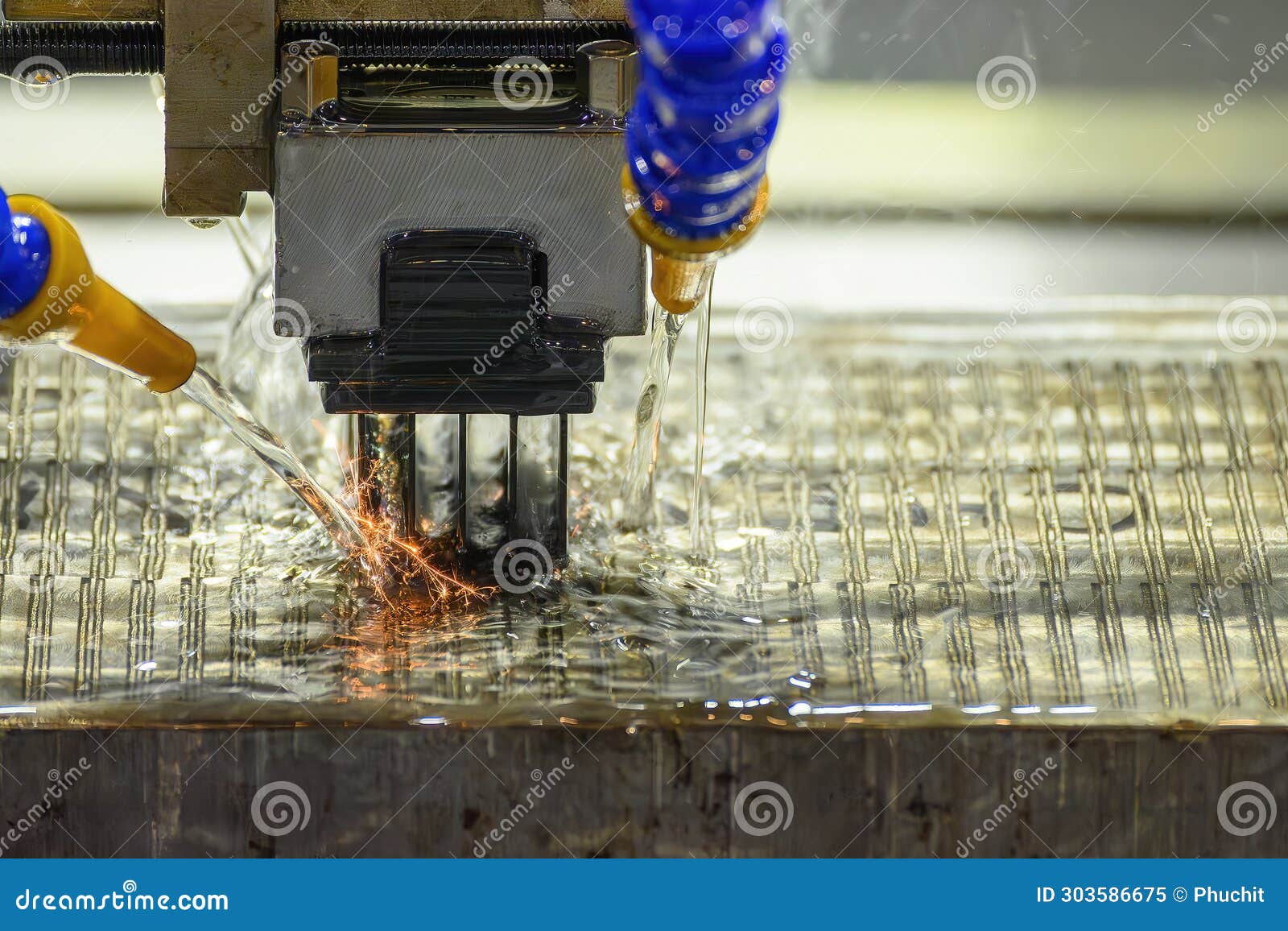 the edm machine working with liquid coolant method