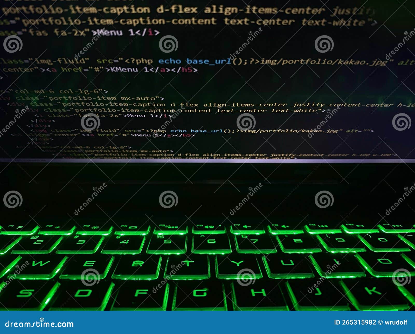 Een Computerprogrammacode Die Vaak Wordt Gebruikt. Broncode Voor ...
