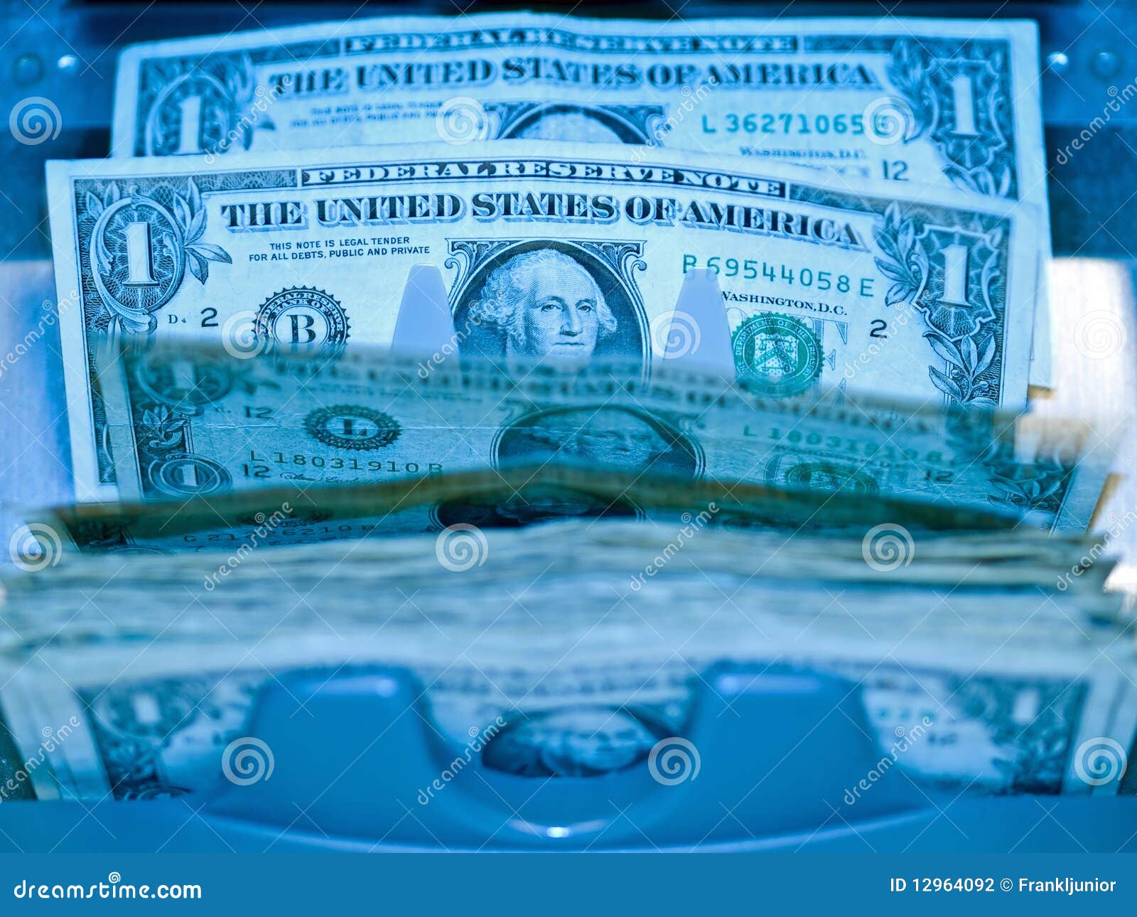 Een elektronisch geld counte. Rekeningen van de de elektronische van de geld tegenverwerking V.S. $1