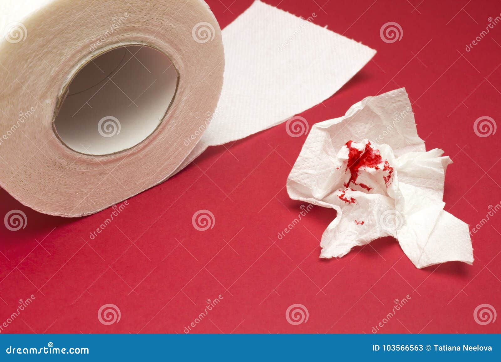 Кровь на туалетной бумаге после вытирания