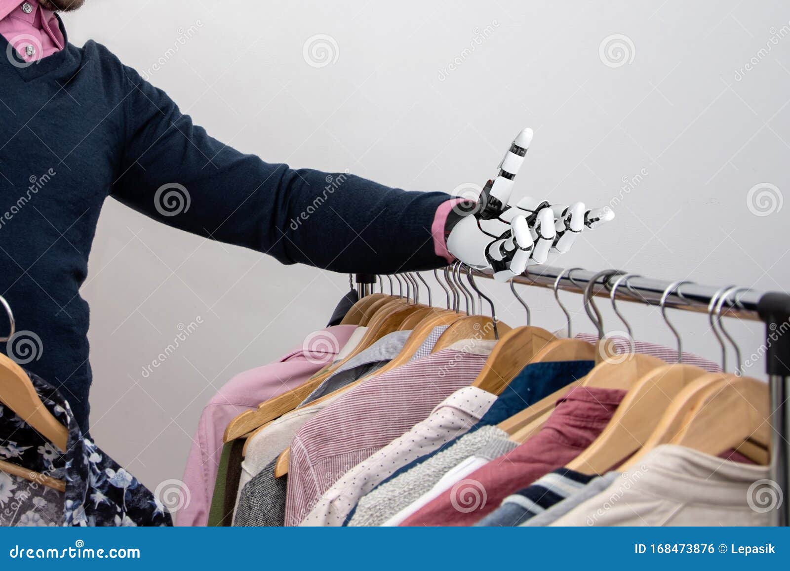 gevangenis Dood in de wereld sofa Een Gehandicapte Man Met Een Prothese Van Een Robot-arm Kiest Kleding Begrip: Aanpassing Van Gehandicapten Aan Het Dagelijks Leve Stock Foto - Image of mechanisch, onbekwaamheid: 168473876 gevangenis Dood in de wereld sofa Een Gehandicapte Man Met Een Prothese Van Een Robot-arm Kiest Kleding Begrip: Aanpassing Van Gehandicapten Aan Het Dagelijks Leve Stock Foto - Image of mechanisch, onbekwaamheid: 168473876