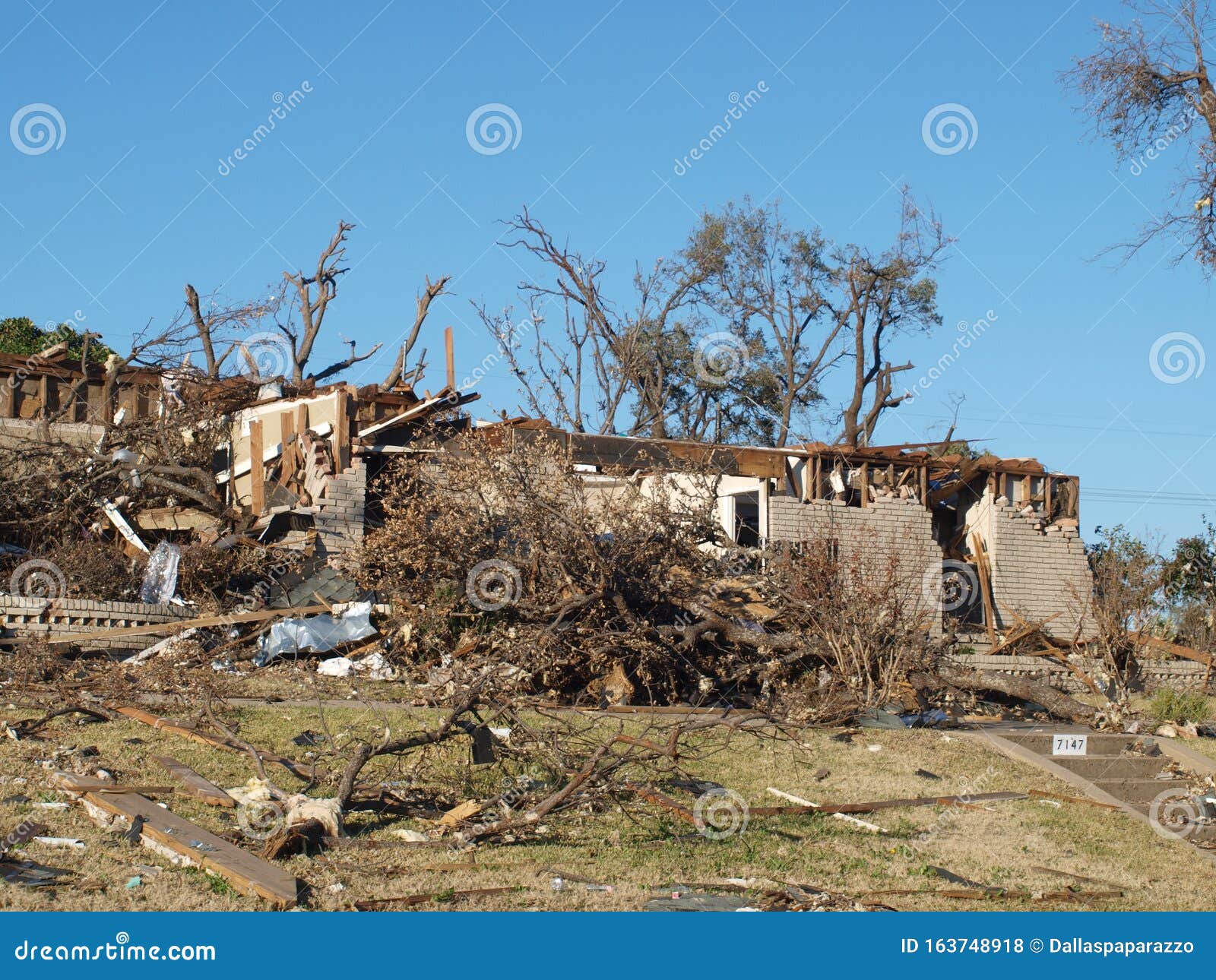 EF3 Tornado Path in North Dallas Preston Hollow Editorial Stock Photo -  Image of hillcrest, multimillion: 163748918