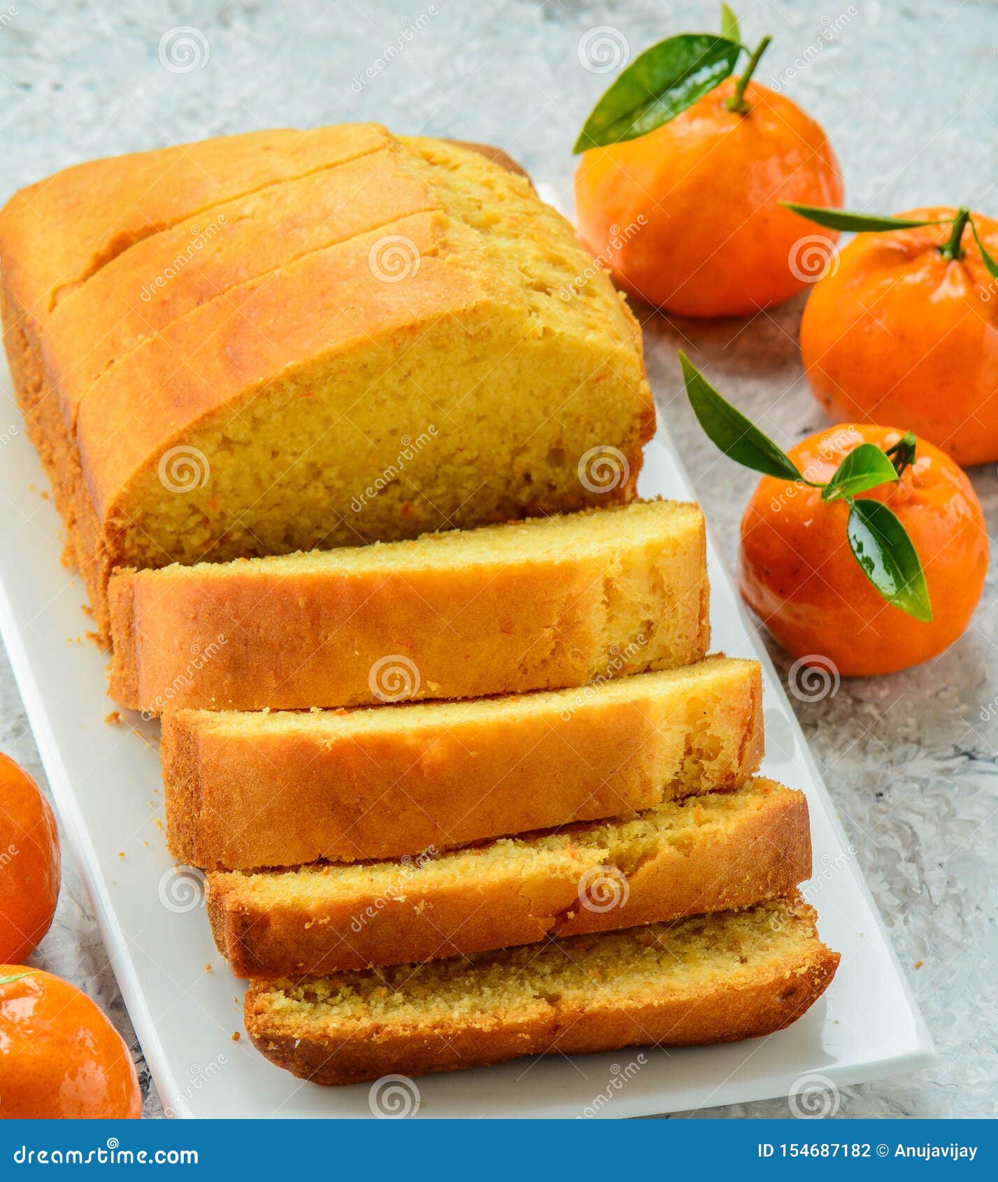 Eggless orange kaka, mandarin, sötsak, bröd som bakas, bakning som är ny, kafé, frukt, teacake, teatime