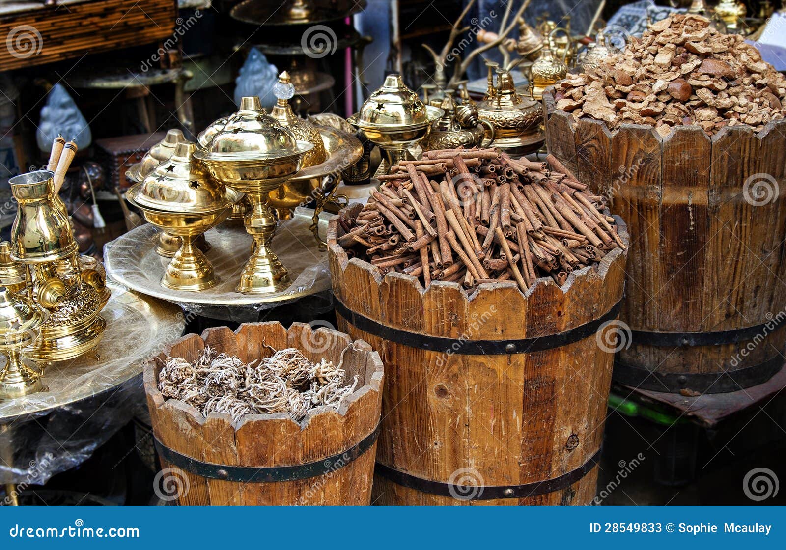 Egyptische marktkraam stock afbeelding. Image of koper 28549833