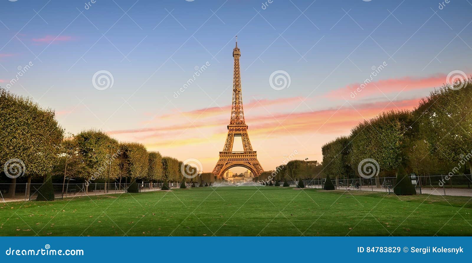 Eiffel Tower and alley stock image. Image of france, metal - 84783829