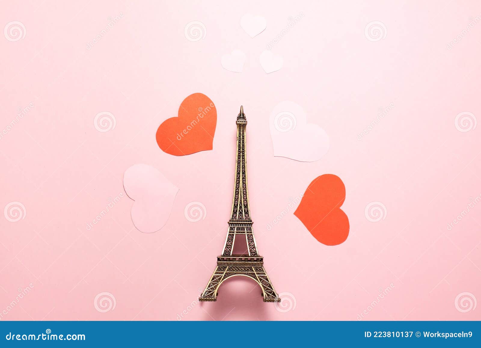 Pink Thing of The Day: Pink Eiffel Tower!