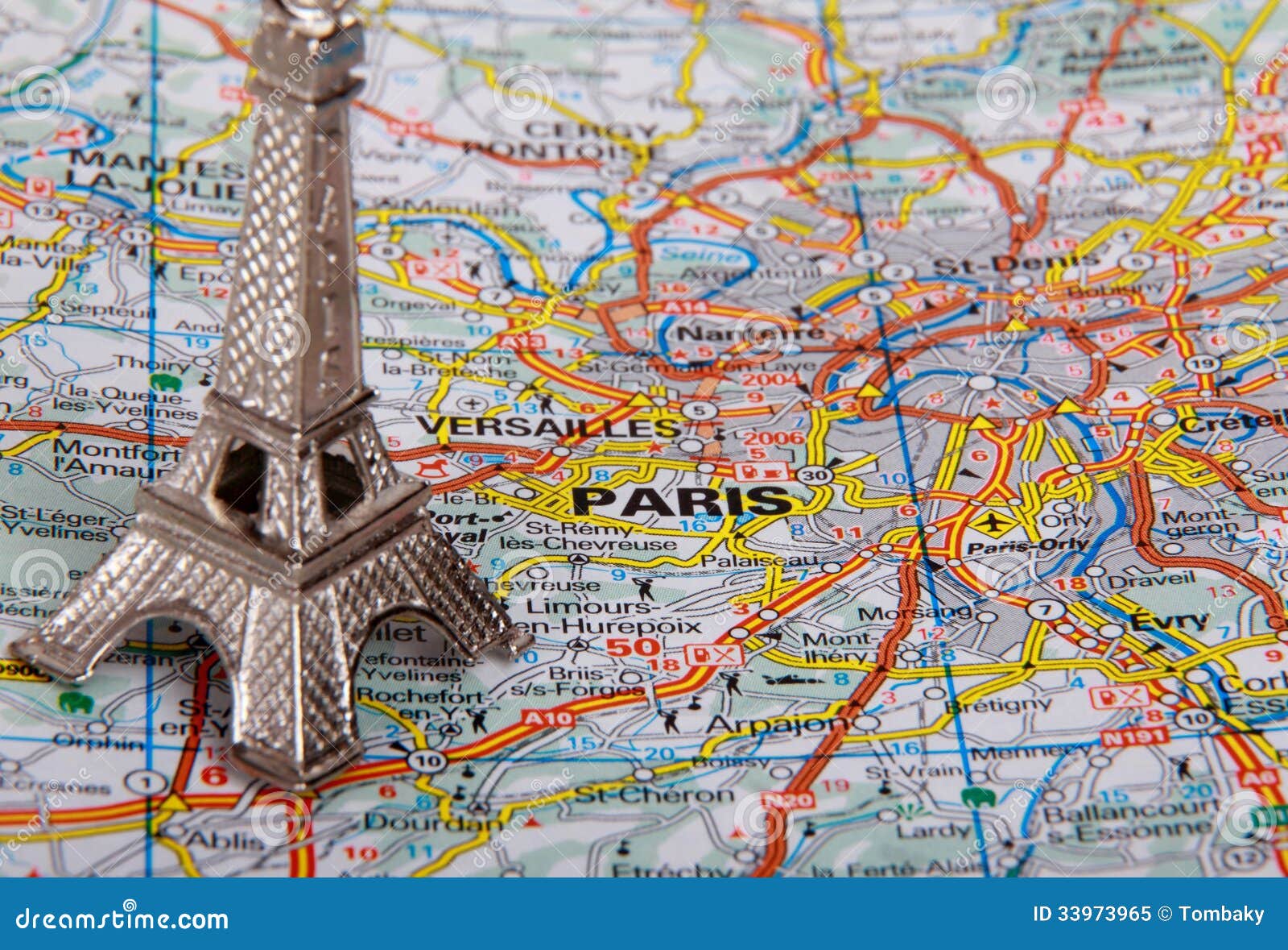 Eiffelturm Auf Einer Karte Von Paris Stockbild Bild von