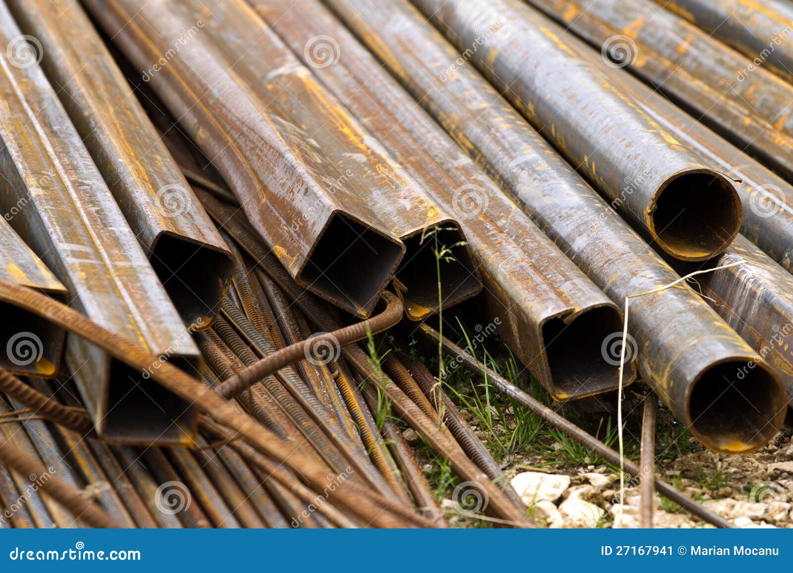 Eisenstangen stockbild. Bild von stahl, eisen, enden 27167941