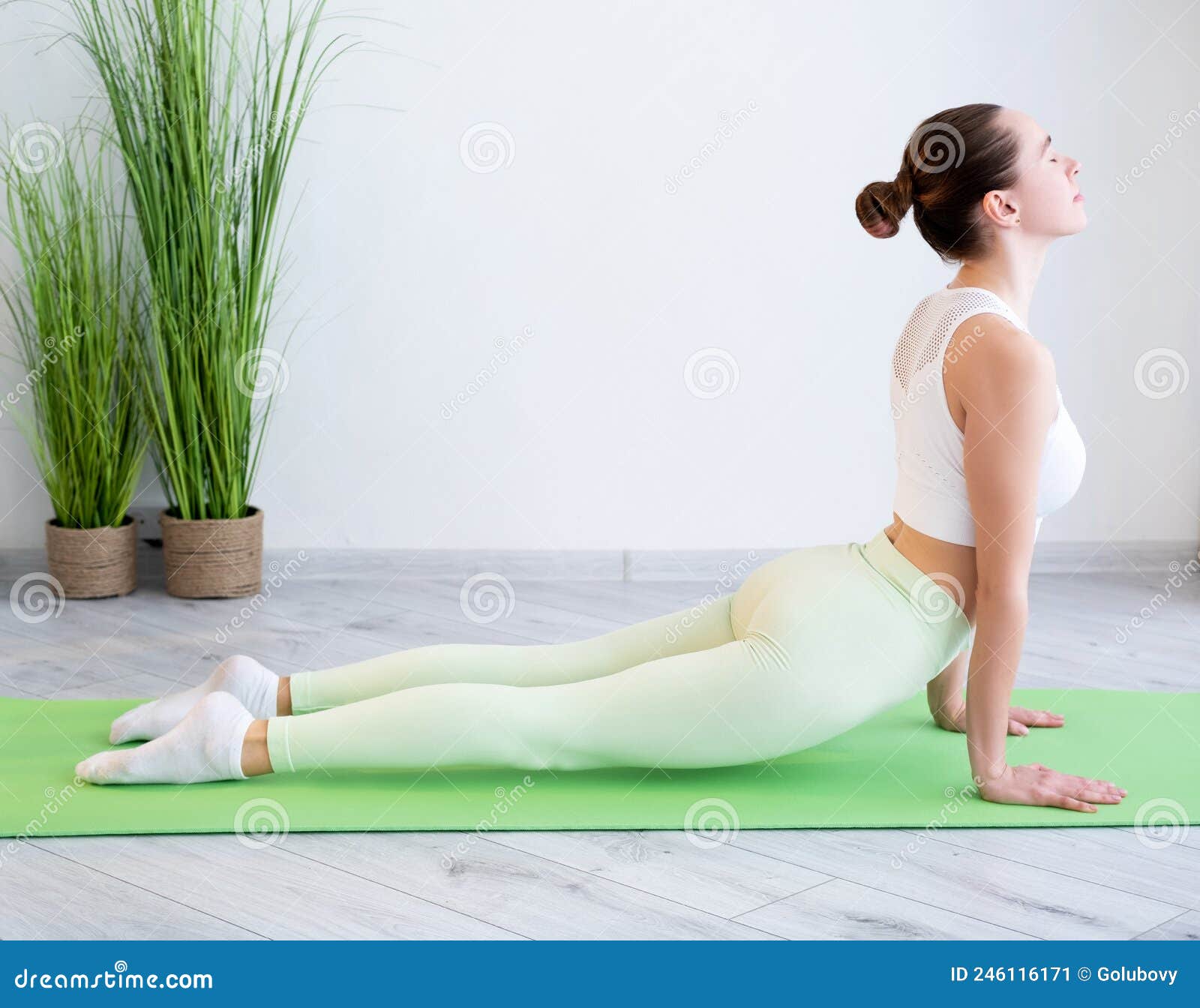 Ropa pilates y yoga para mujer