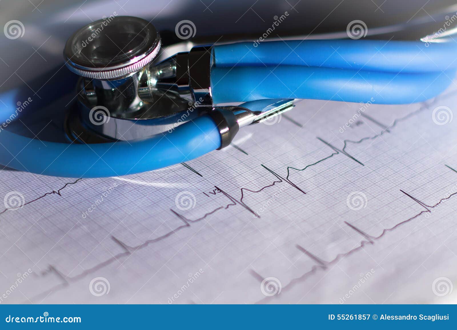 ekg and stethoscope with bright vignetting