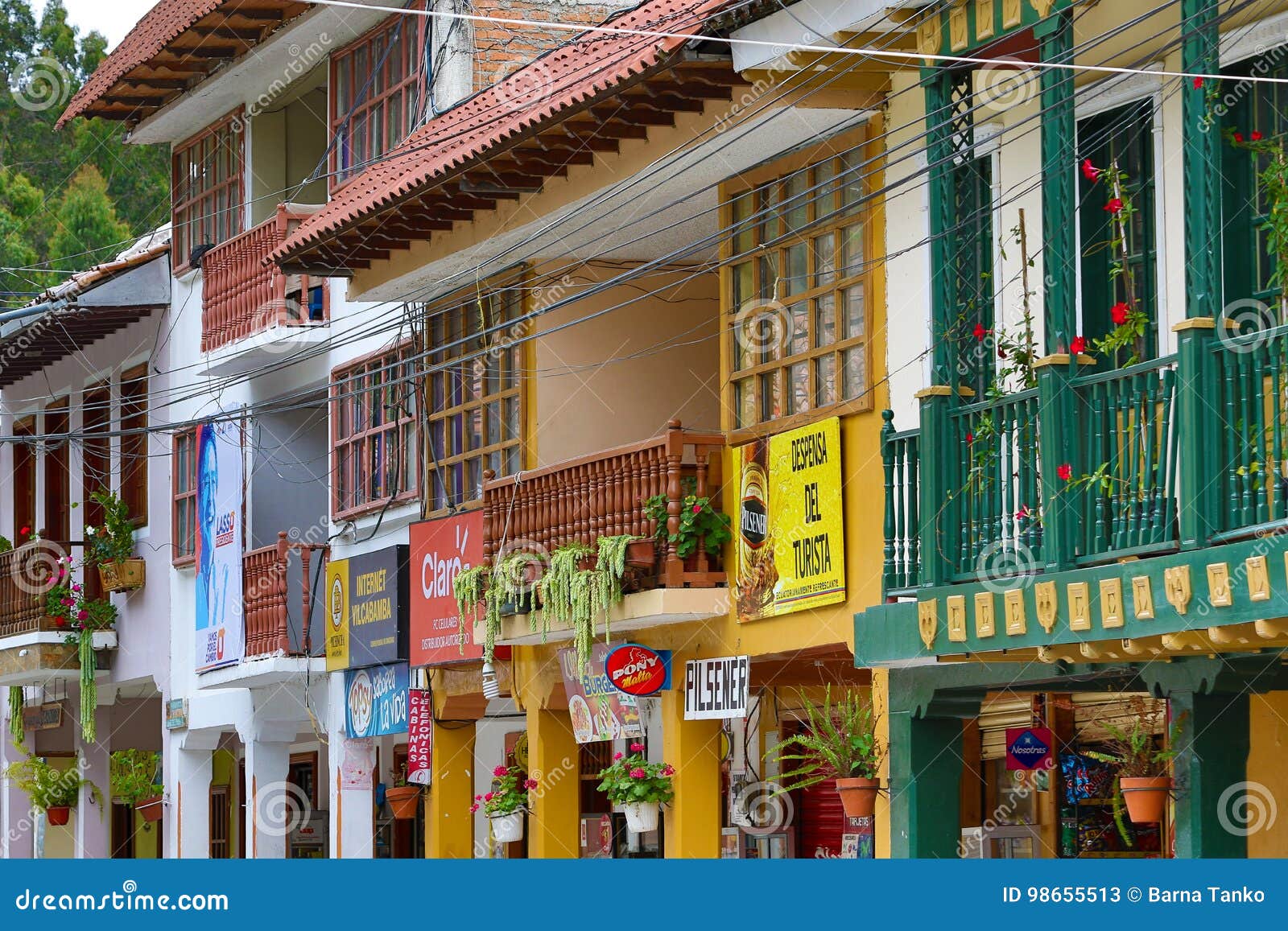 El Centro De Vilcabamba Ecuador Foto de archivo editorial Imagen de