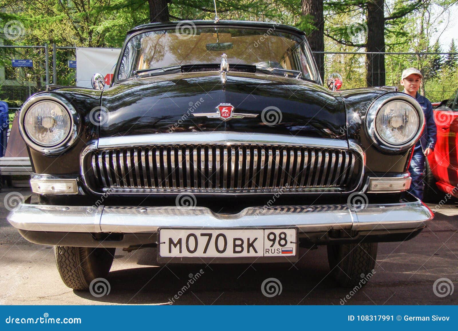 El coche Volga Gas21 foto editorial. Imagen de lujo 108317991