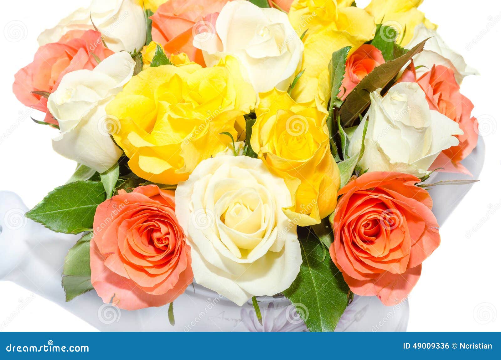 212 Ramo De Rosas Blancas Rojas Y Amarillas Fotos de stock - Fotos libres  de regalías de Dreamstime