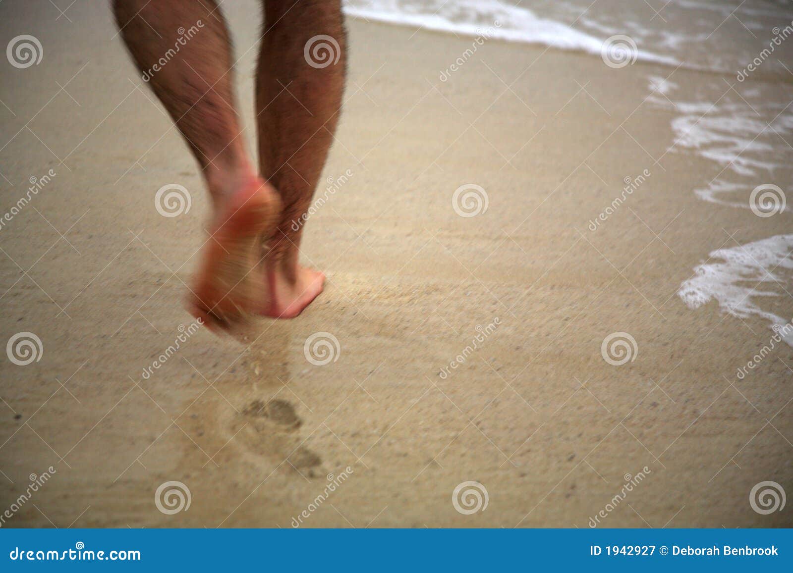 El dar un paseo imagen de archivo. Imagen de abolladura 1942927