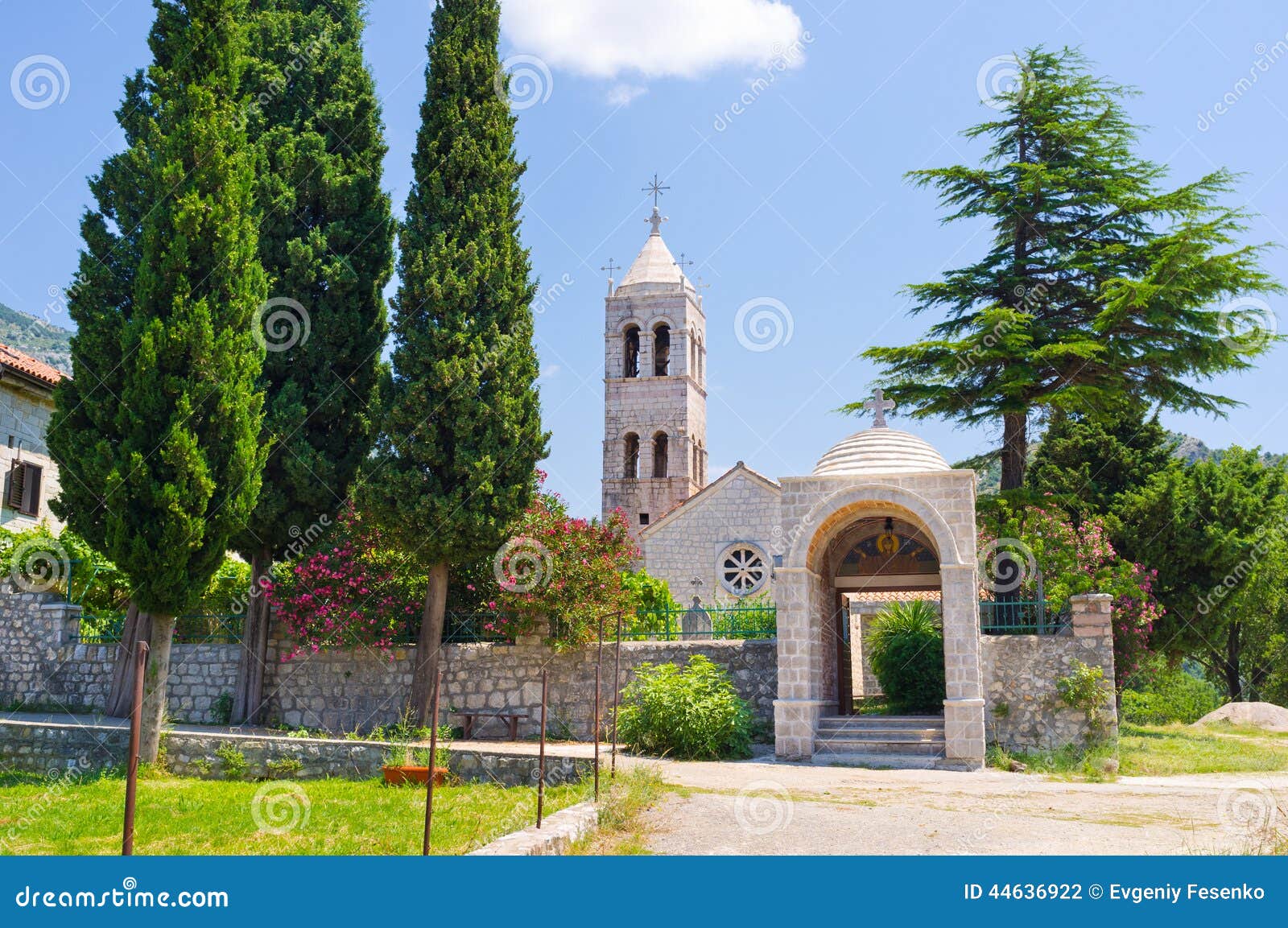 El lugar santo foto de archivo. Imagen de campanario 44636922