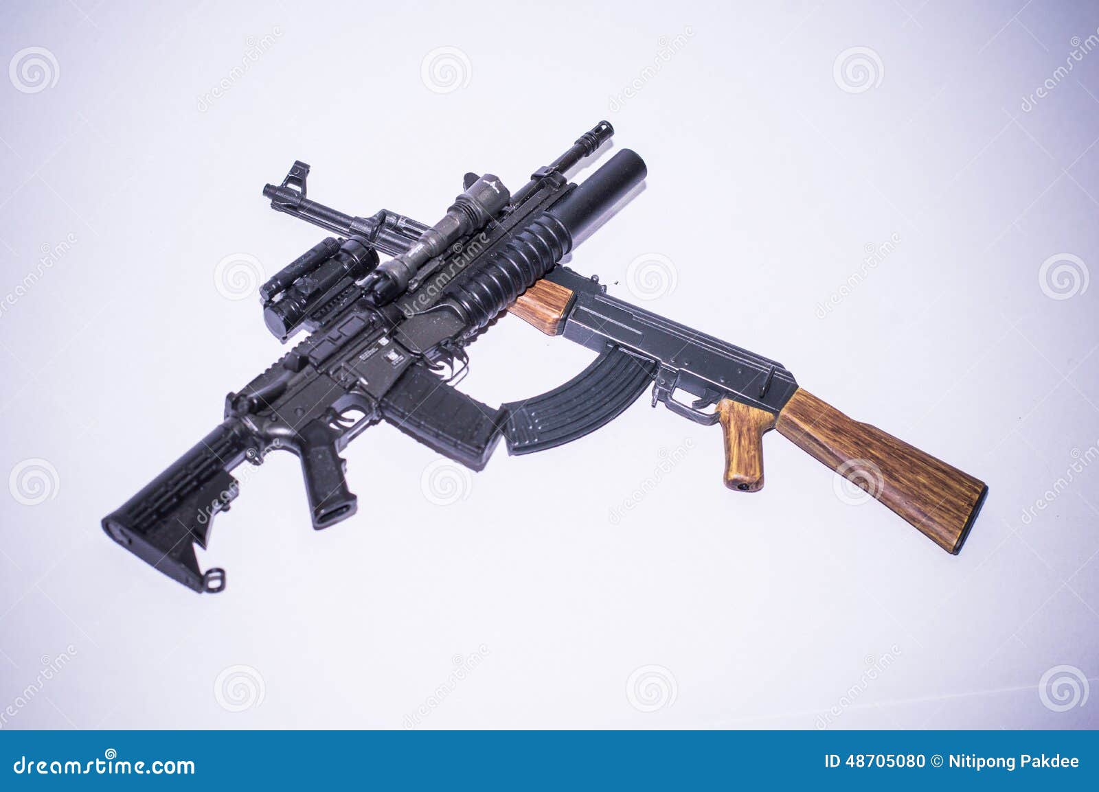 Figura de armas de juguete foto de archivo. Imagen de juguete - 48705080, image size:1600x1154