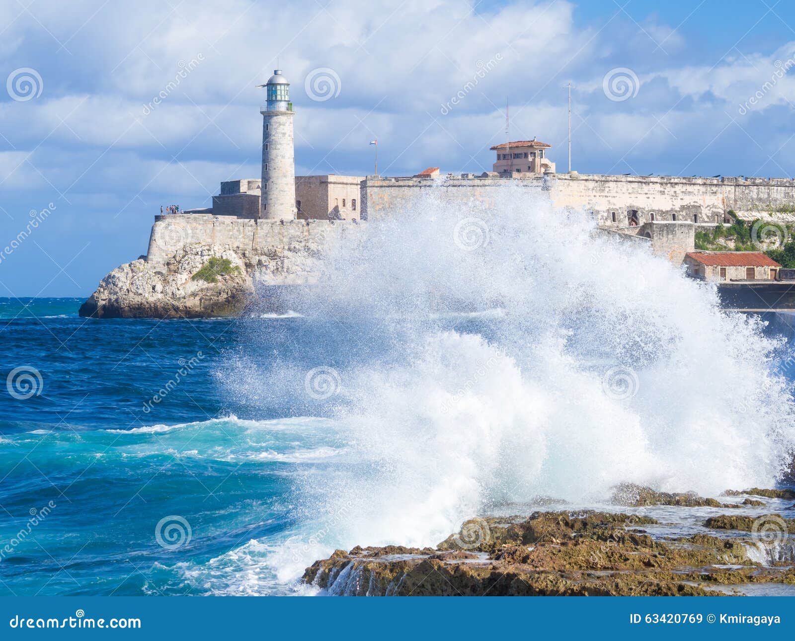 El morro castle havana harbor hi-res stock photography and images - Alamy