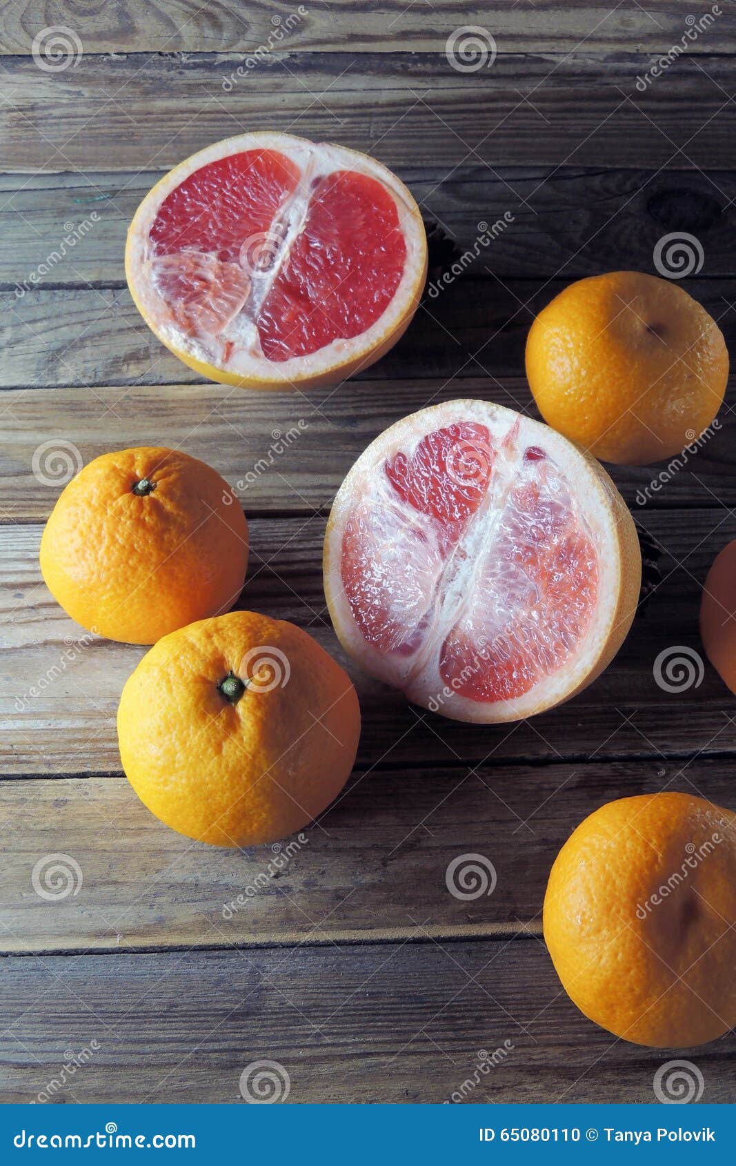 El pomelo y la mandarina foto de archivo. Imagen de fruta 65080110