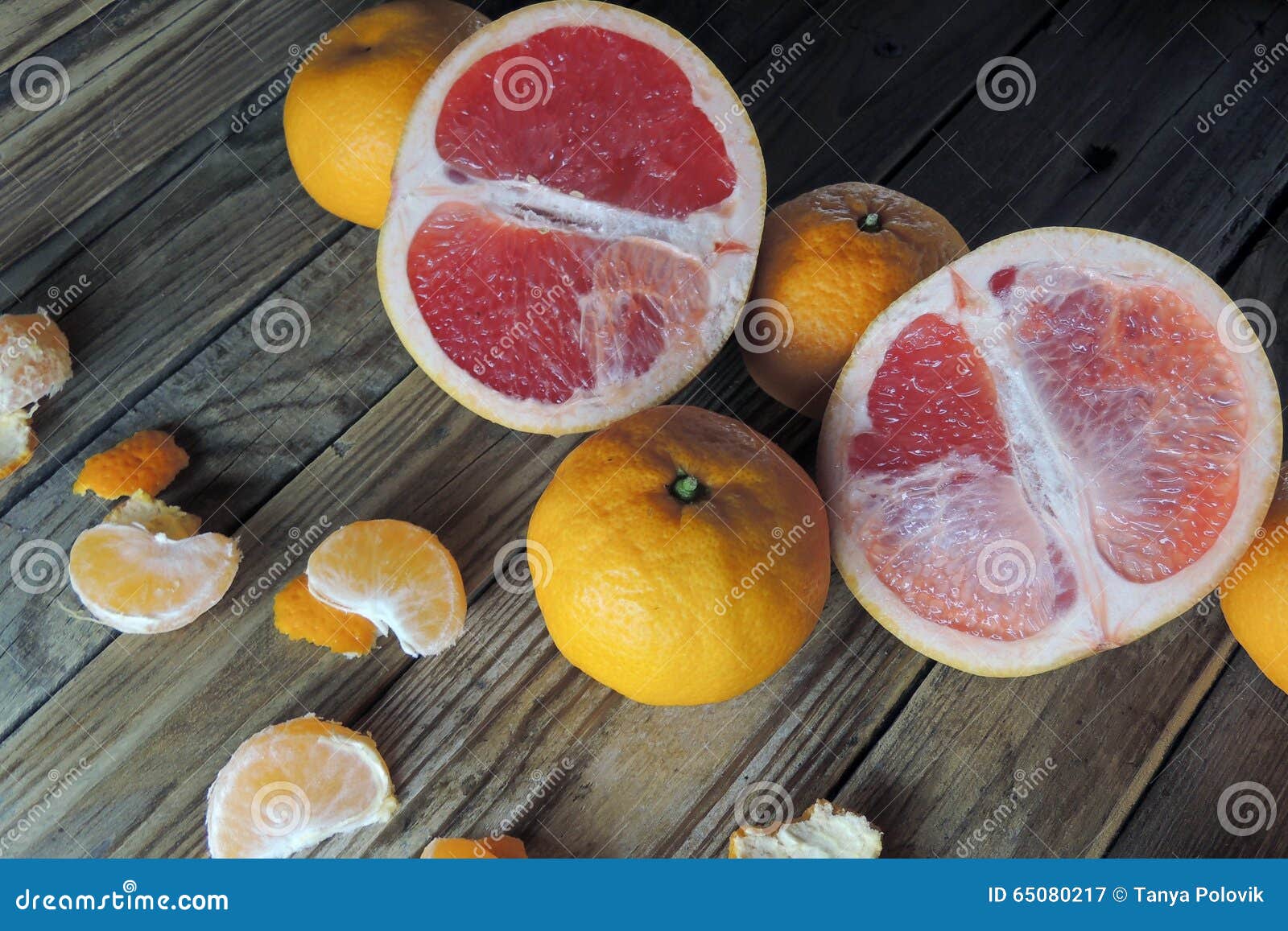 El pomelo y la mandarina imagen de archivo. Imagen de verde 65080217