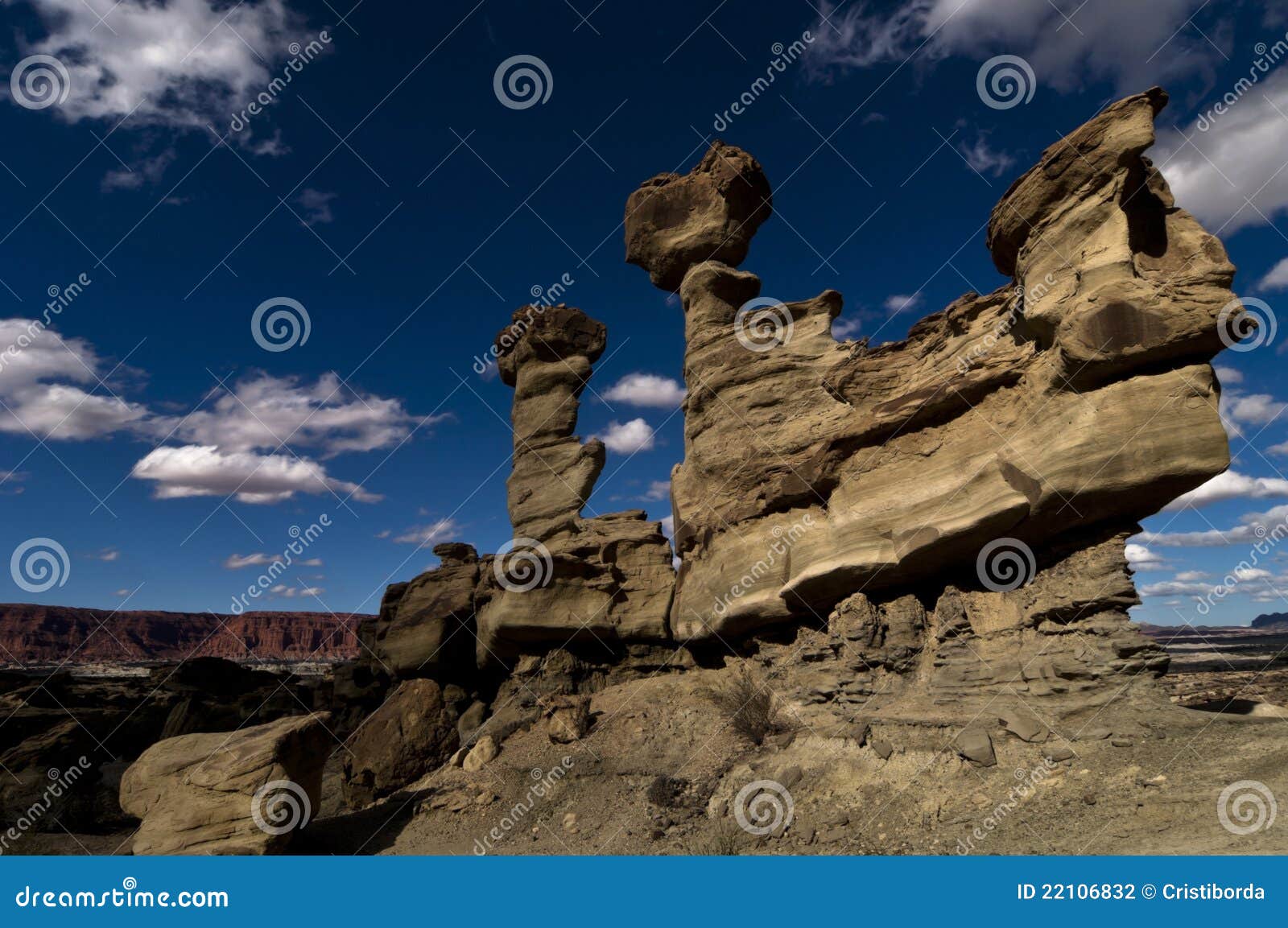 el submarino rock formation ischigualasto