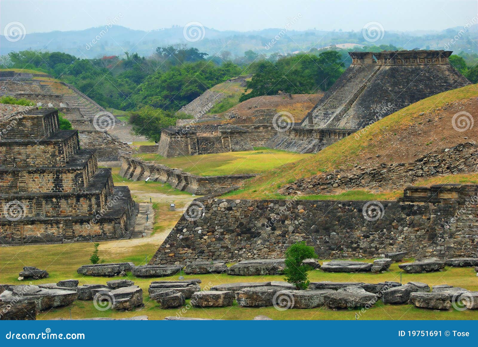 el tajin archaeological ruins, veracruz, mexico