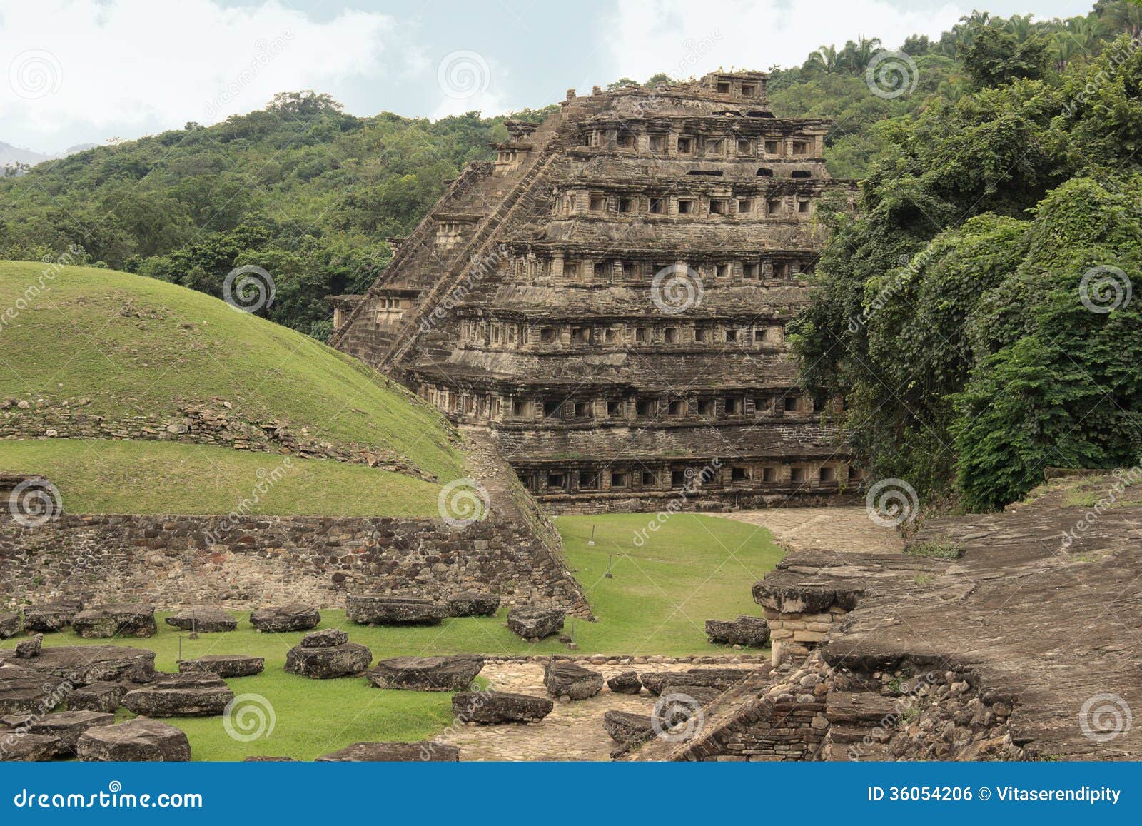 el tajin archaeological ruins, veracruz, mexico