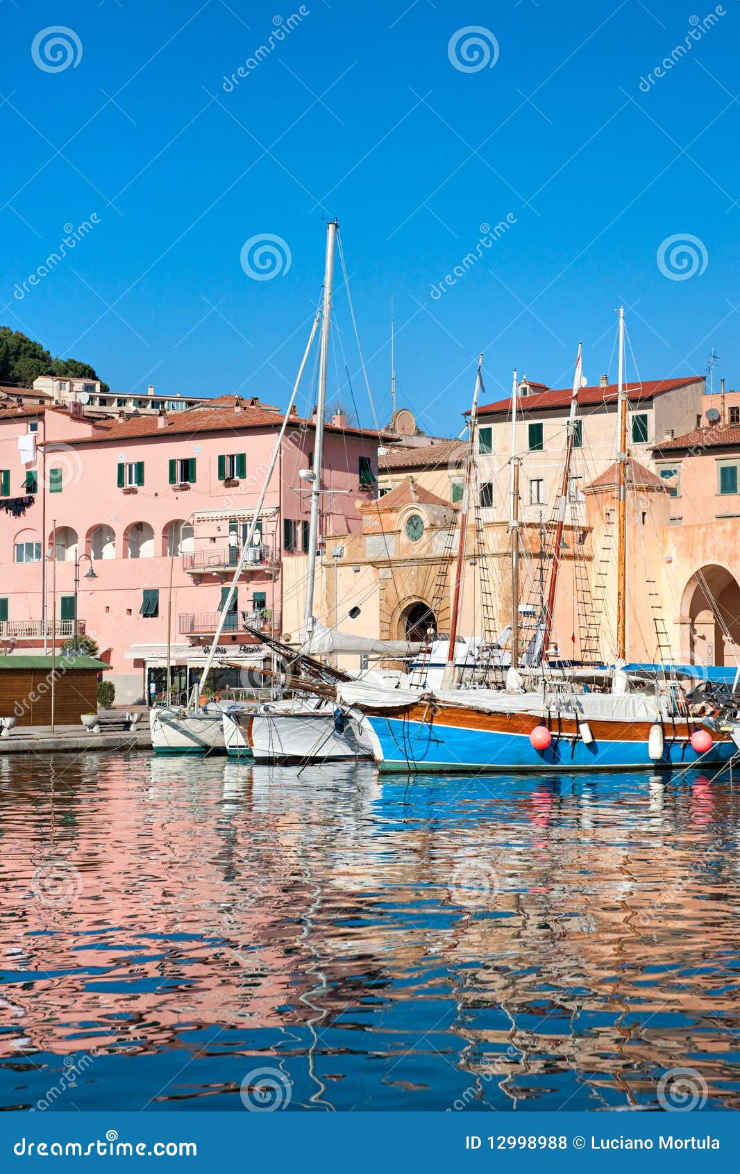 Elba isleitaly portoferraio. För italy livorno napoleon för stadselba forte- isle för stella gammal portoferraio villa sikt