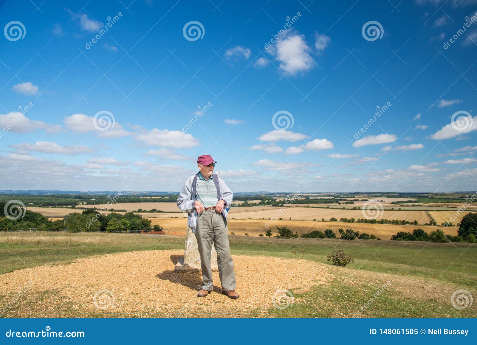 An Old Man From The Countryside Elderly Man in the British Countryside Stock Image - Image of longevity