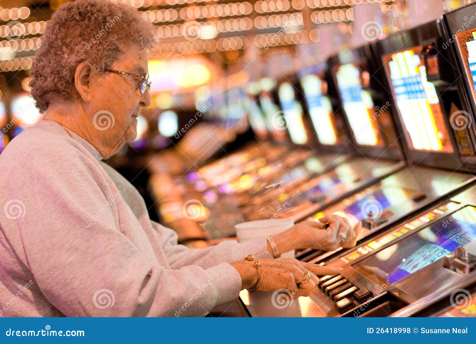 Elderly Woman Gambling On Slot Machine Stock Illustration - Image: 26418998