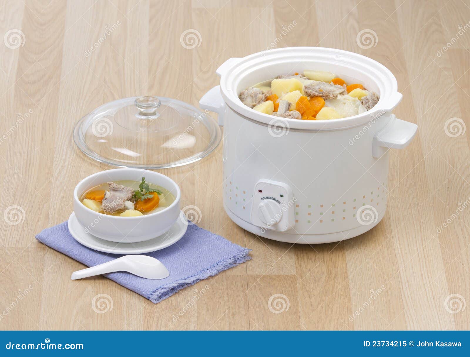 Electric casserole pot 2 stock image. Image of food, casserole 23734215
