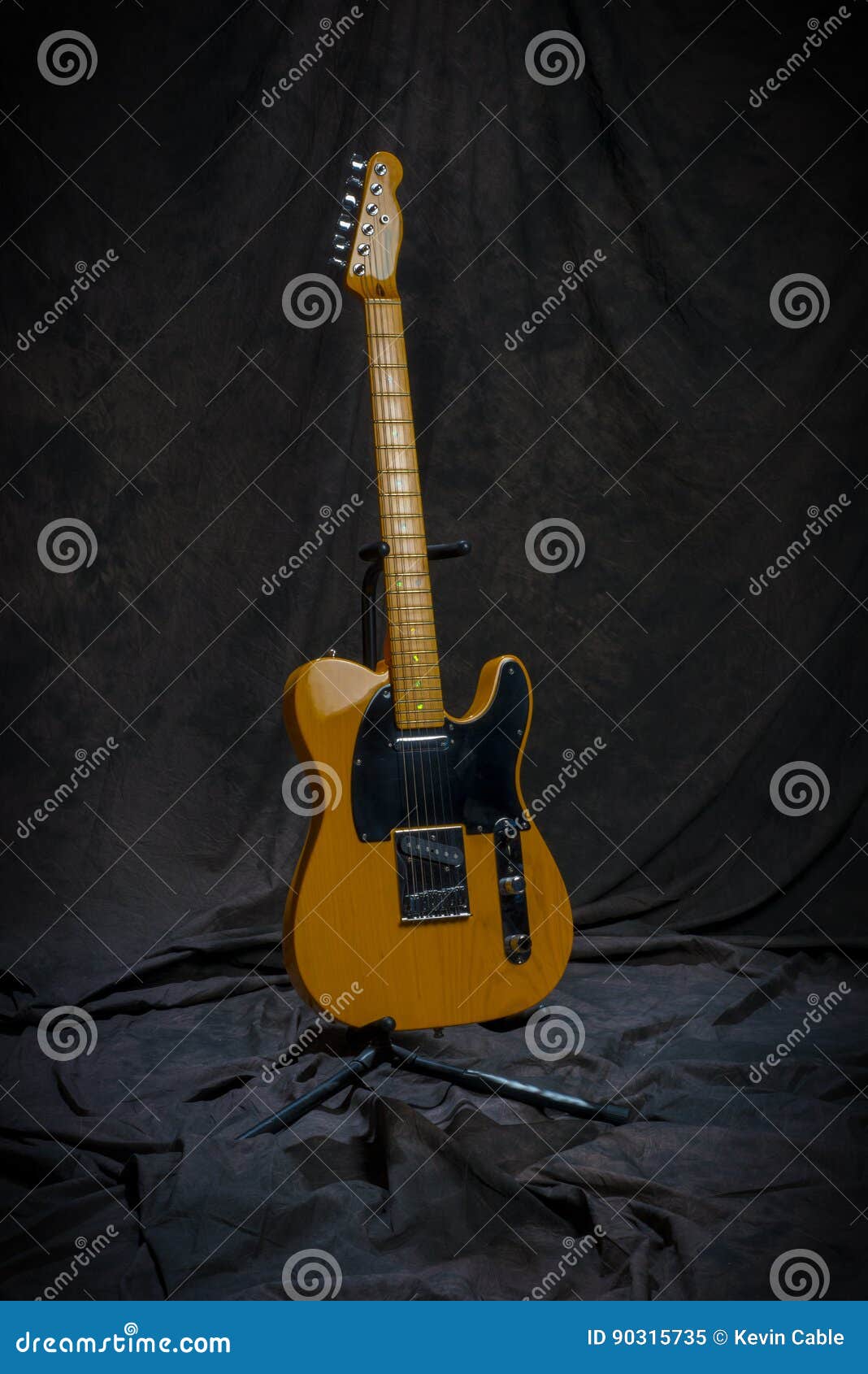 Electric guitar on stand stock image. Image of setting 90315735