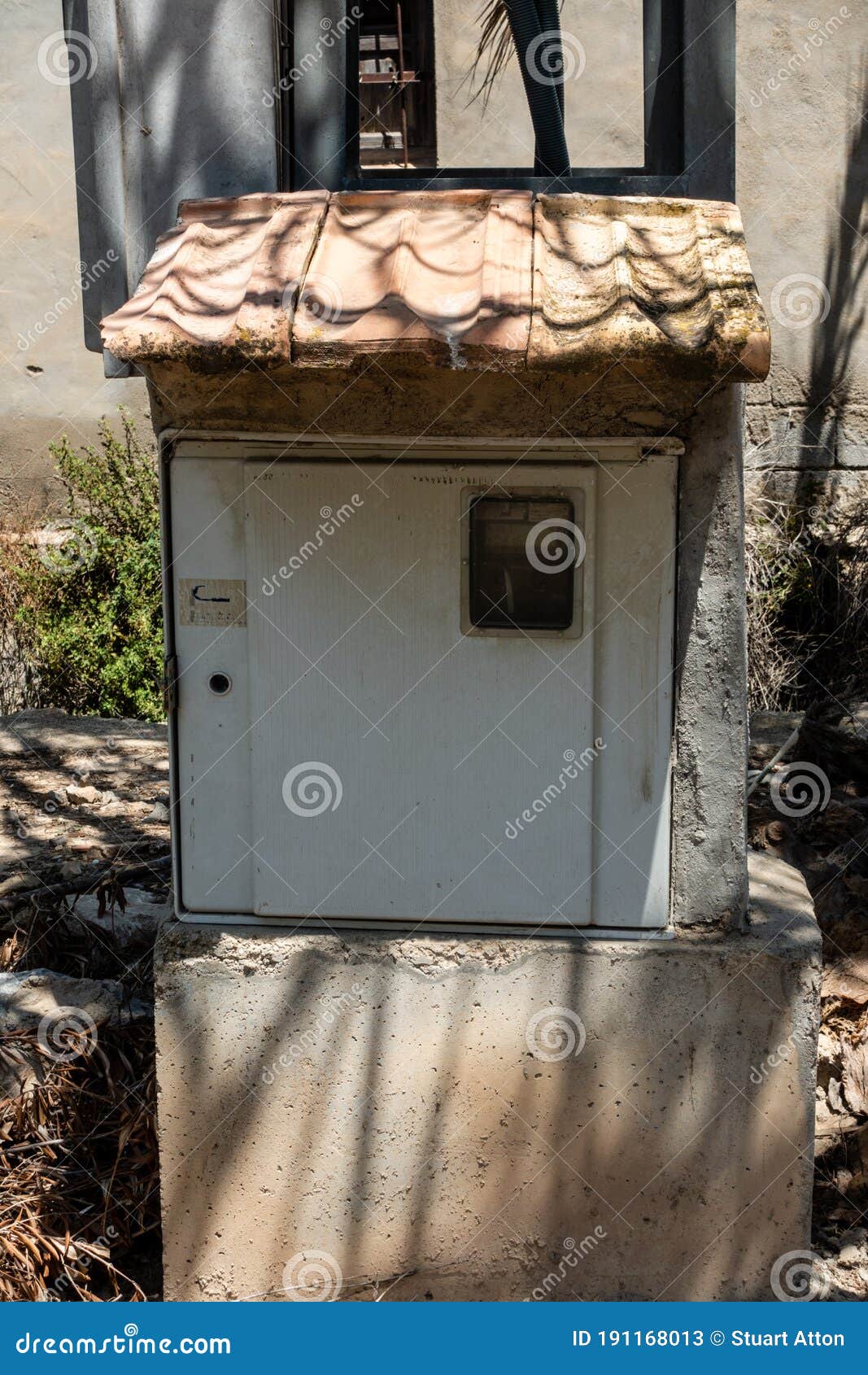 Electric meter box stock image. Image of electrical 191168013