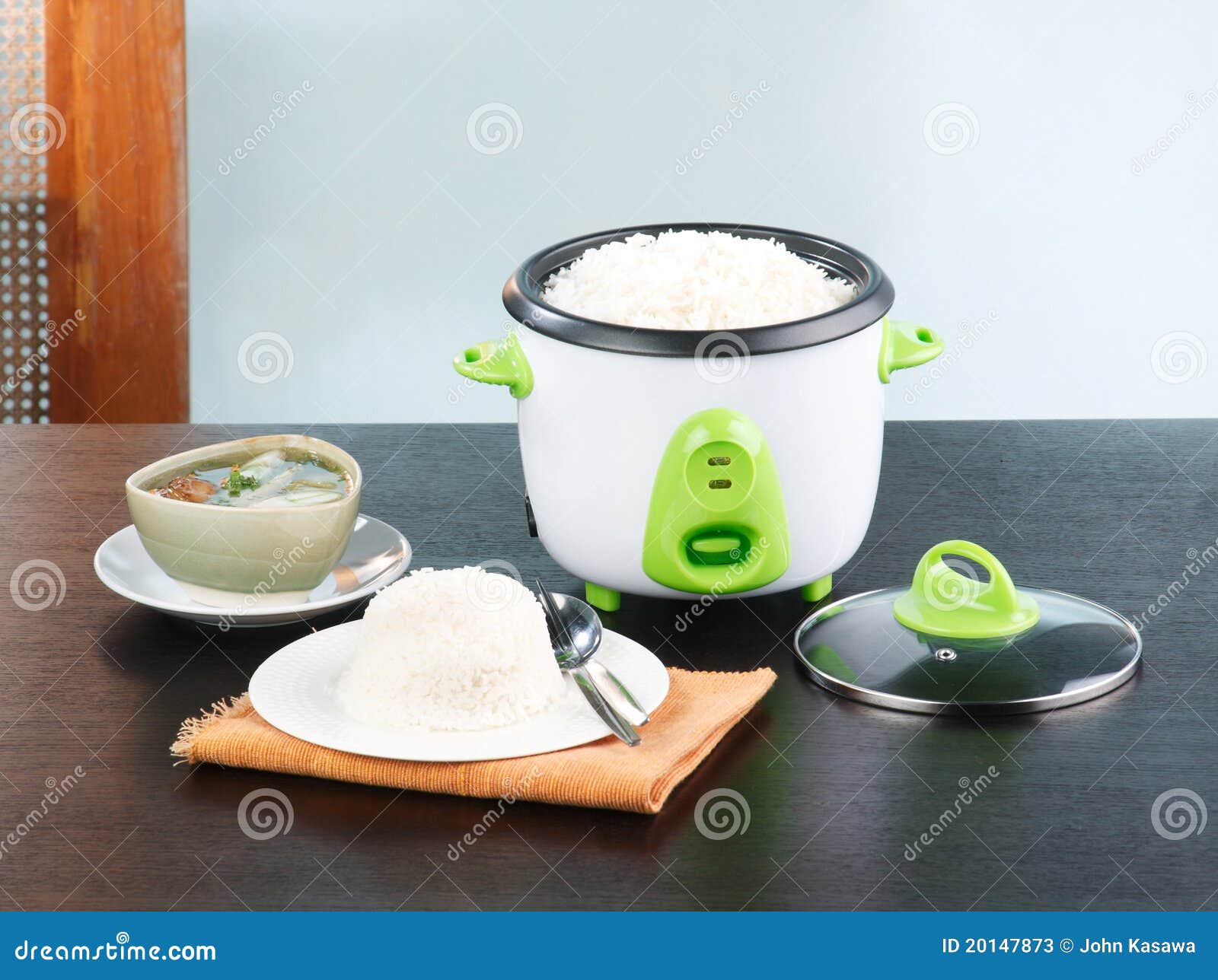 Electric rice cooking pot stock image. Image of rice 20147873